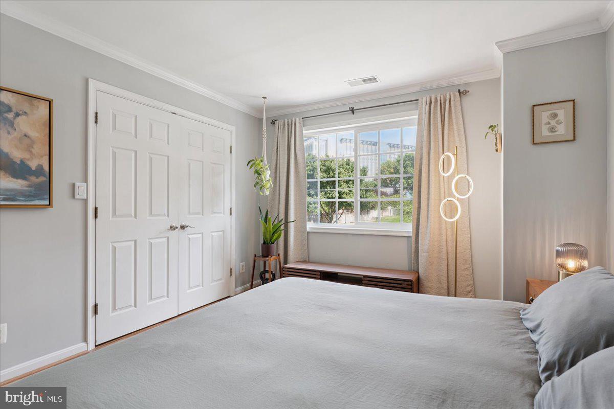 PARKSIDE AT ALEXANDRIA - Residential