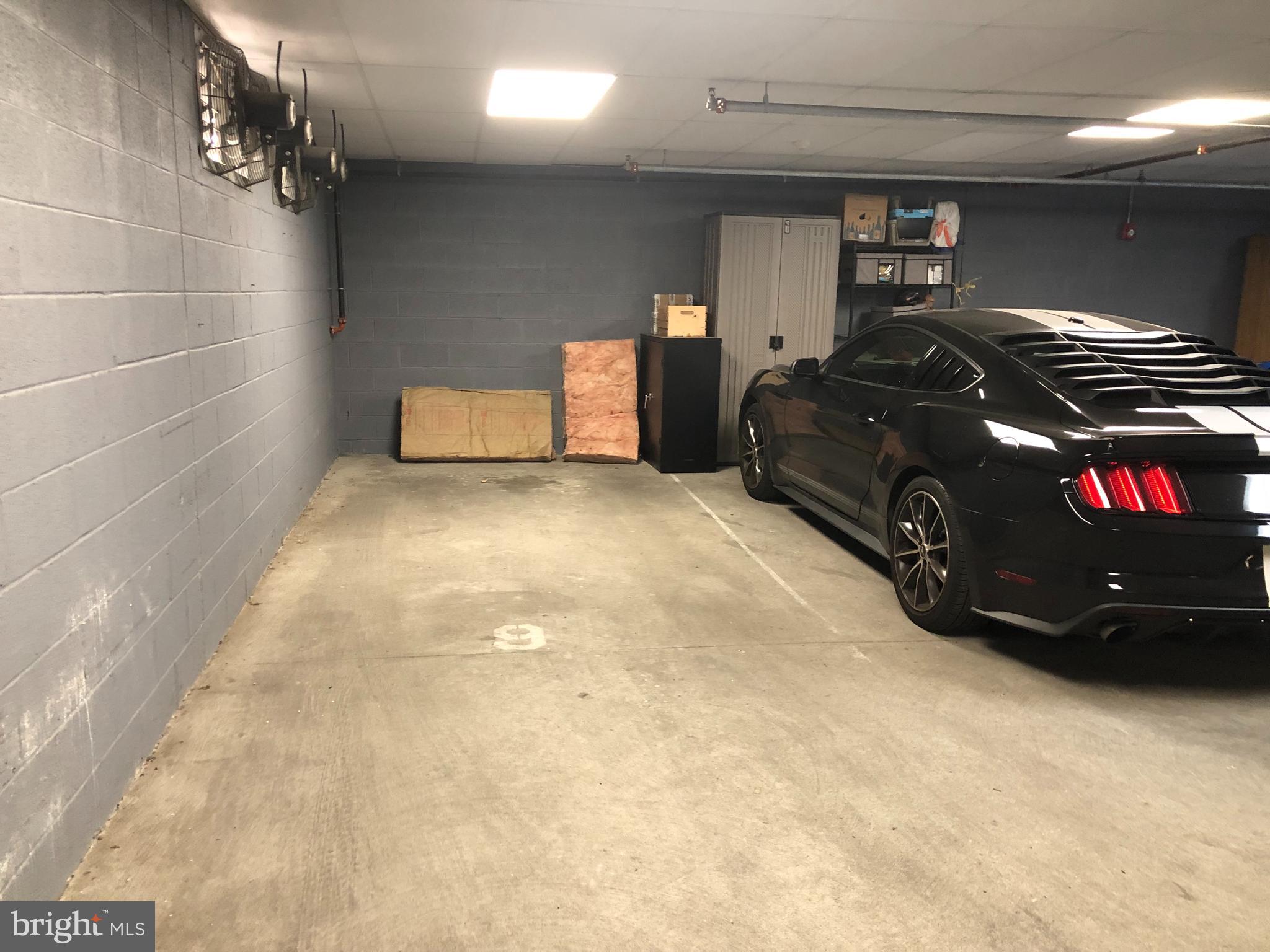 UNIVERSITY CITY - Residential Lease