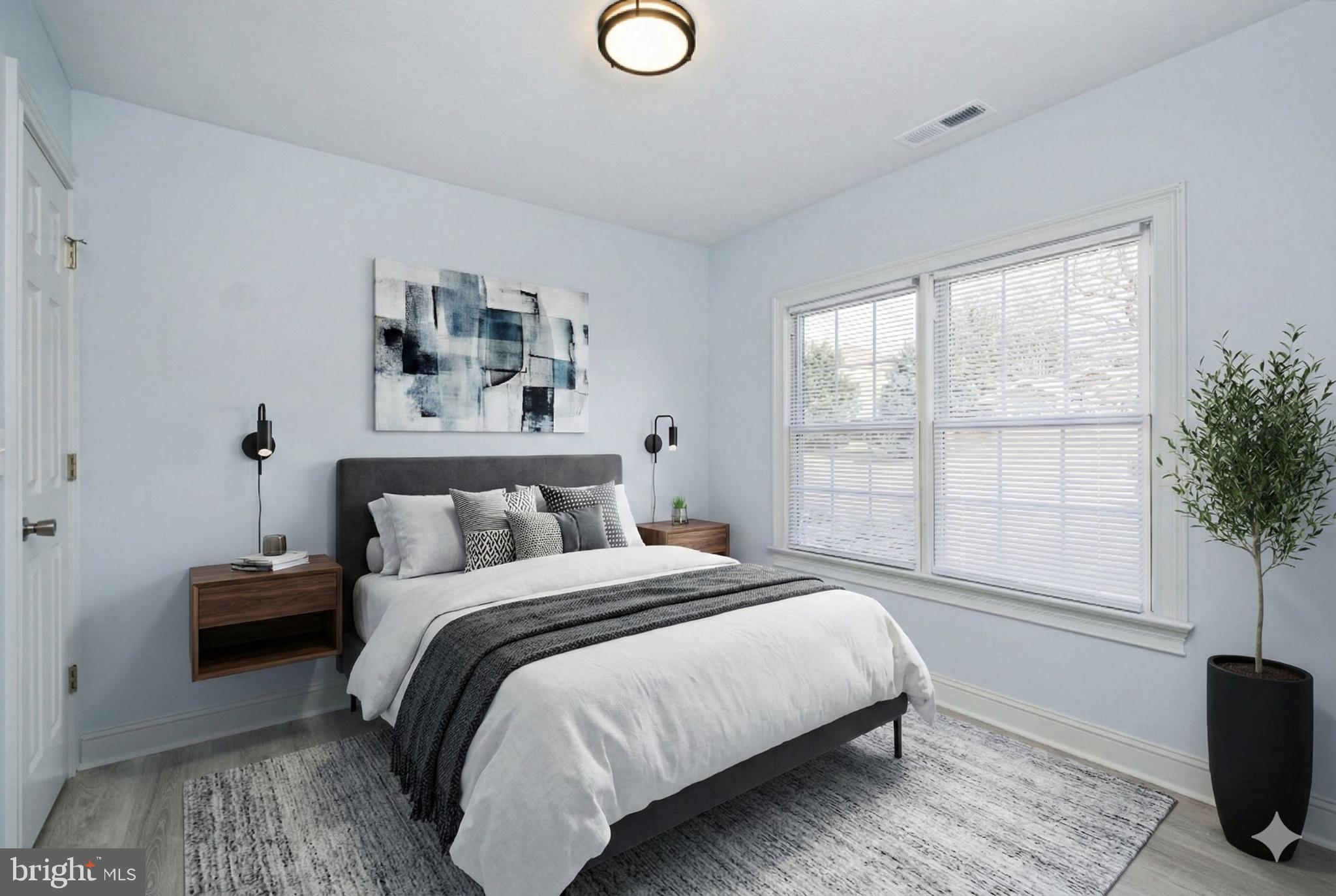 HAMPSHIRE ESTATES - Residential