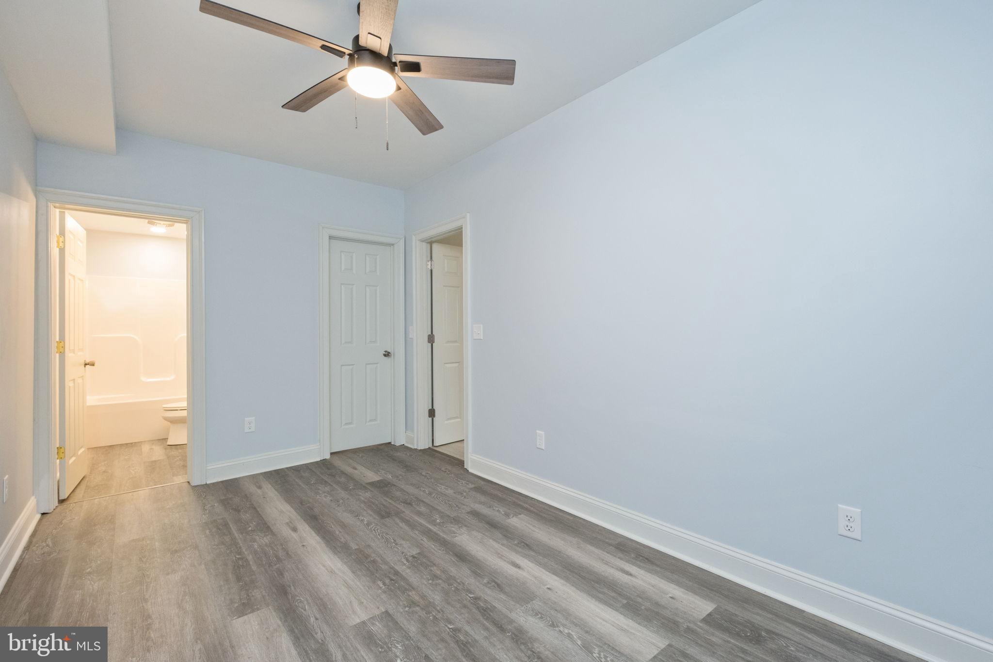 HAMPSHIRE ESTATES - Residential