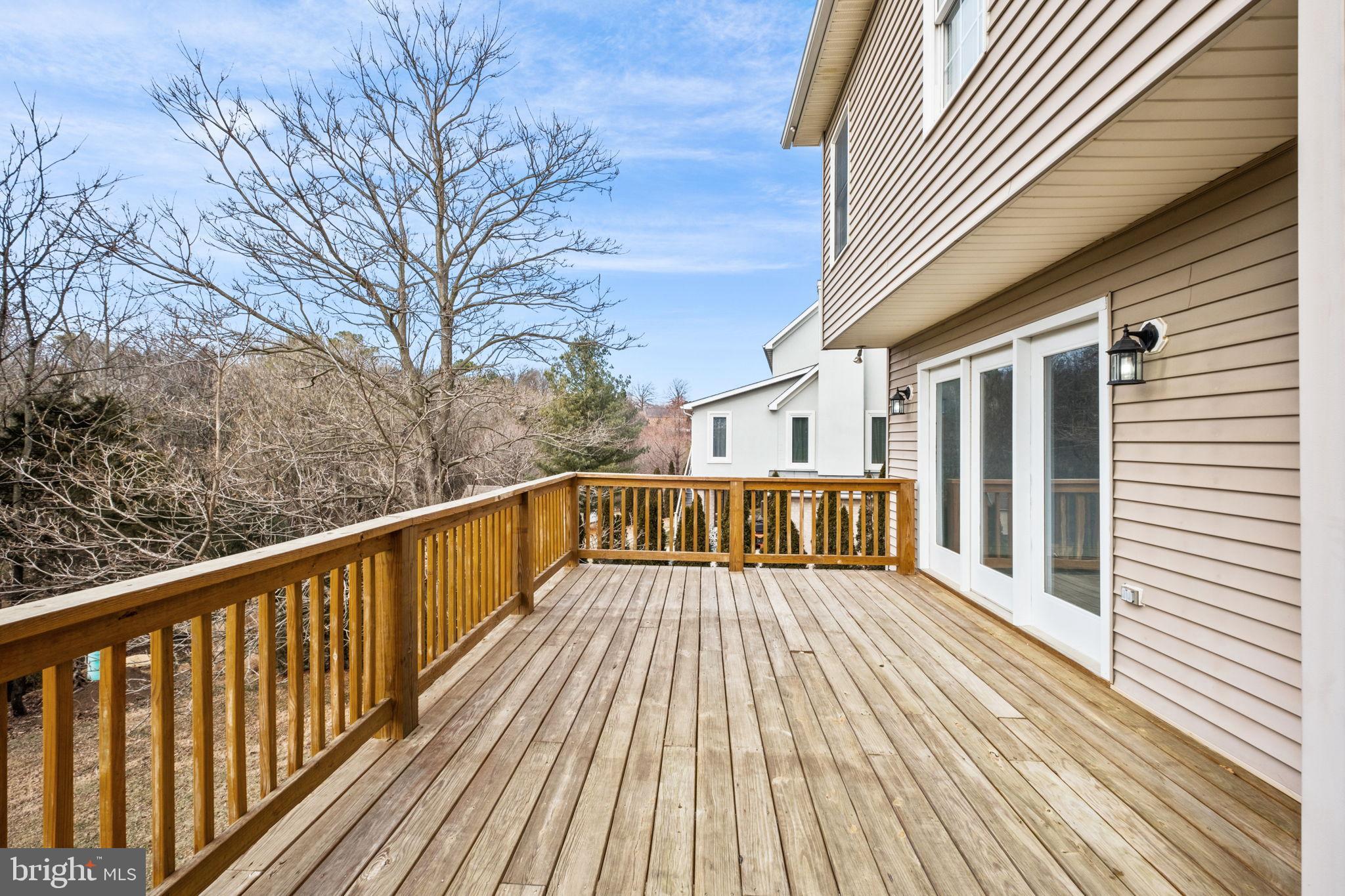 HAMPSHIRE ESTATES - Residential