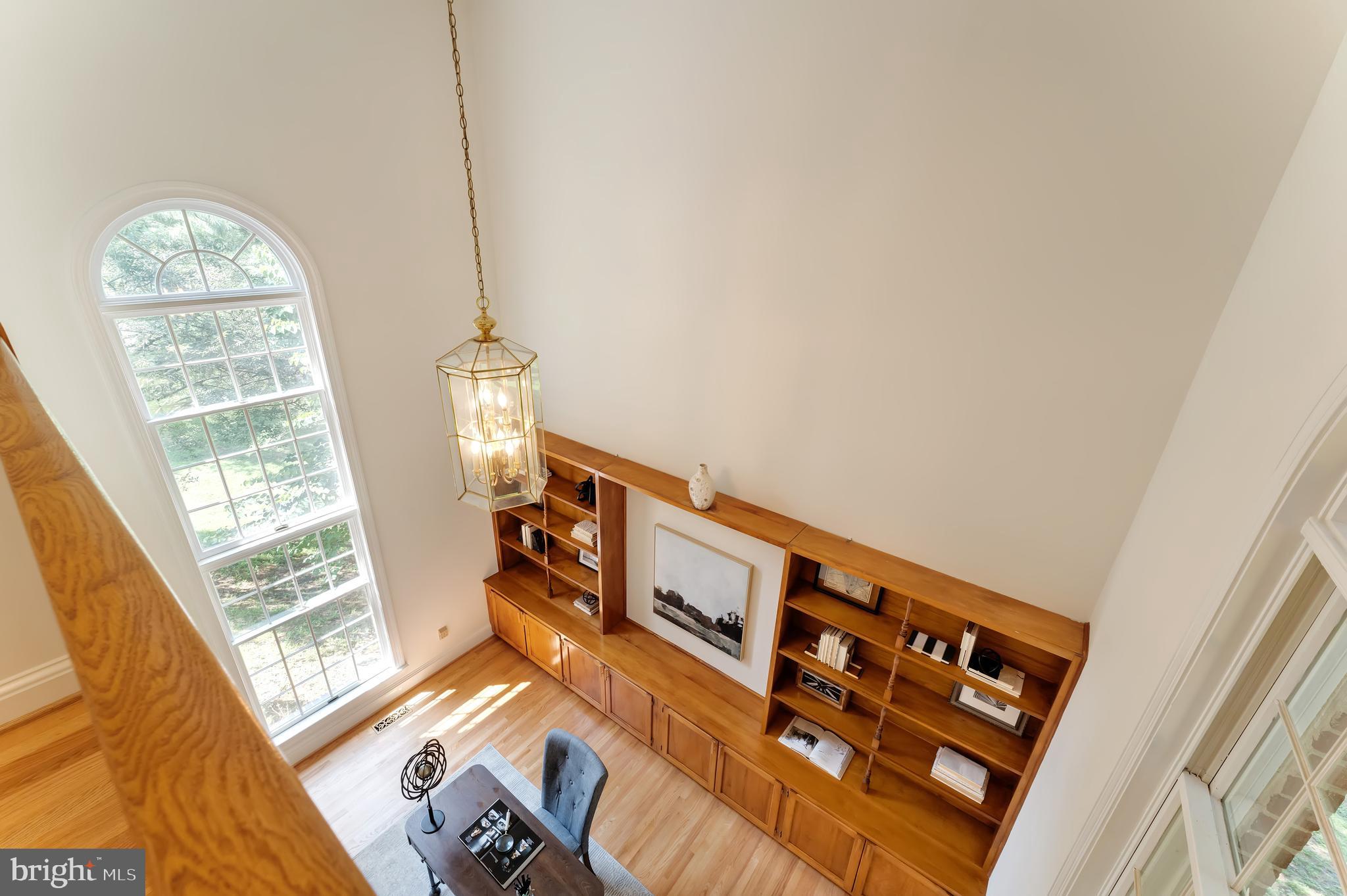 GOLDEN WOODS - Residential