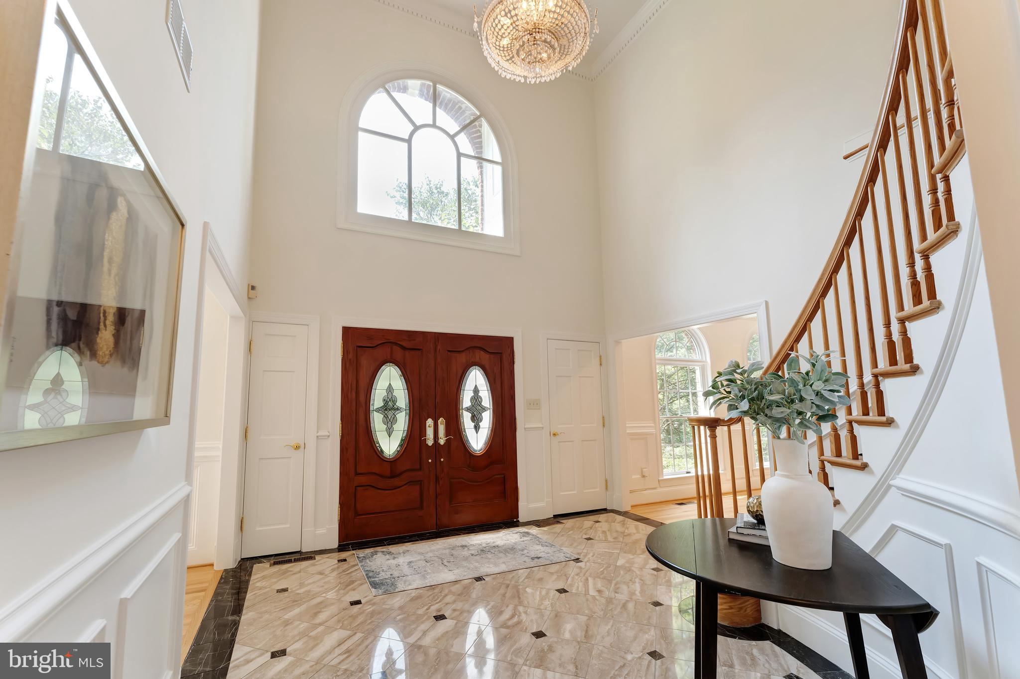 GOLDEN WOODS - Residential