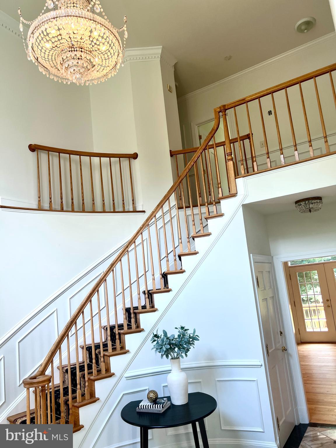 250 GOLDEN WOODS COURT