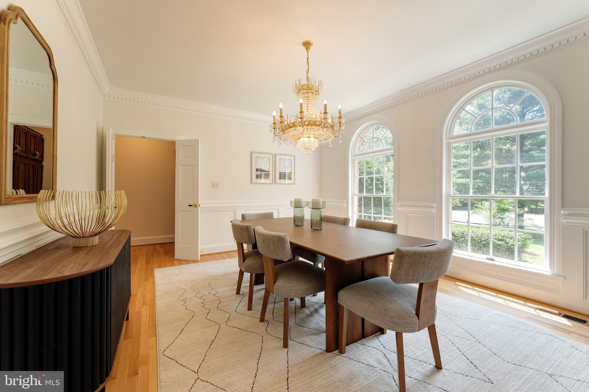 GOLDEN WOODS - Residential