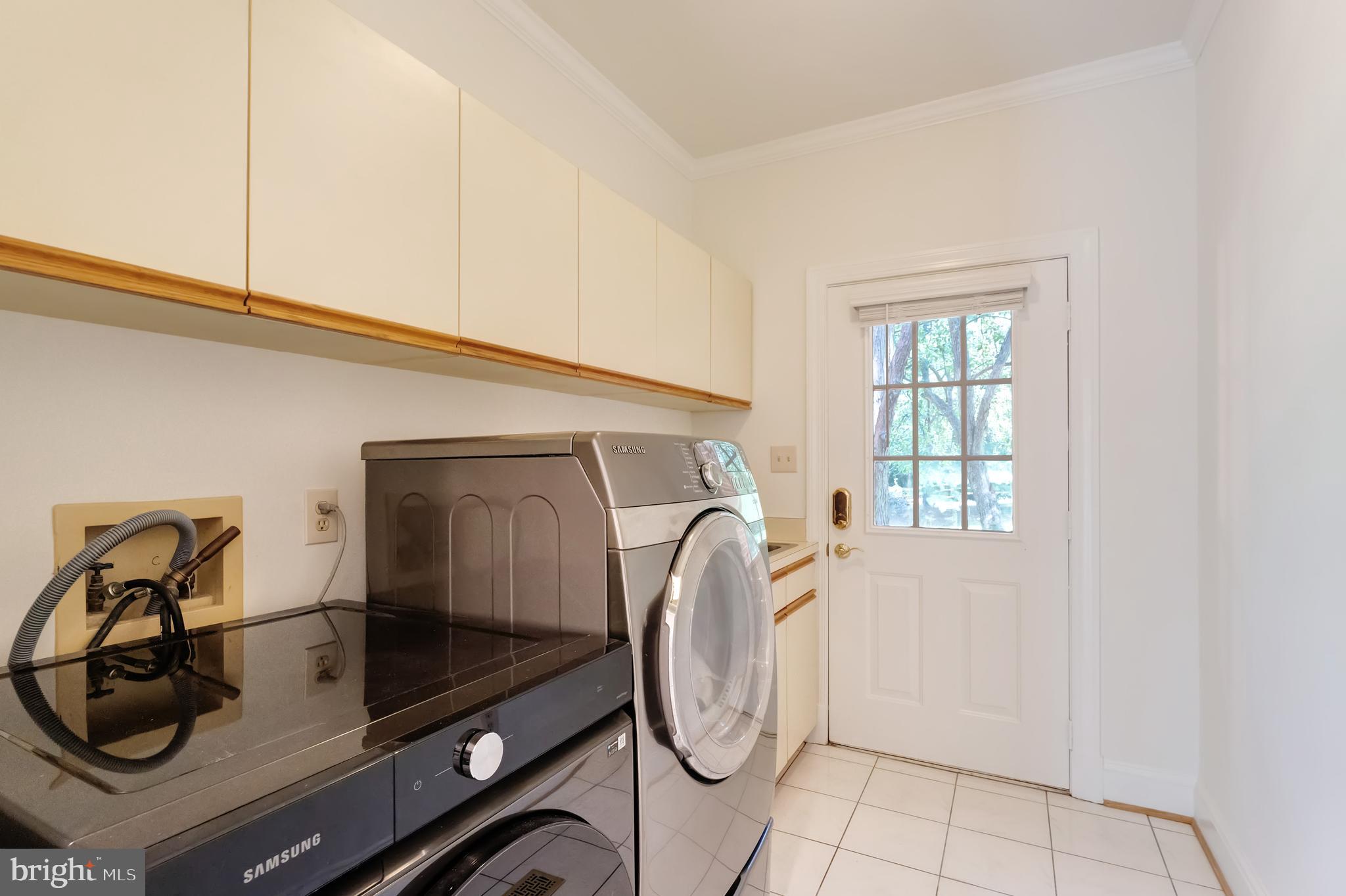 GOLDEN WOODS - Residential