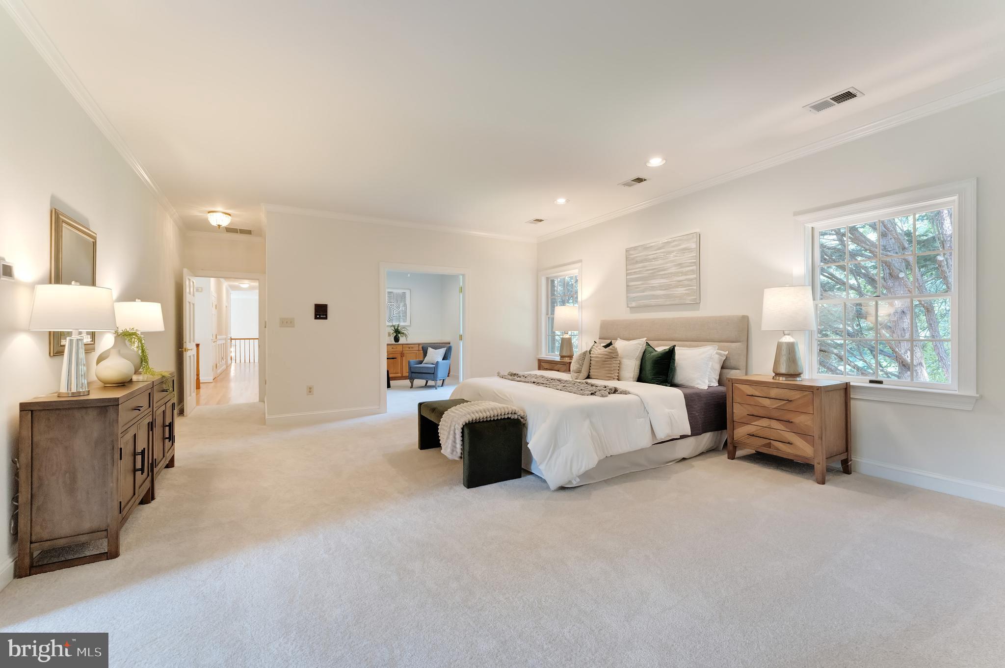 GOLDEN WOODS - Residential