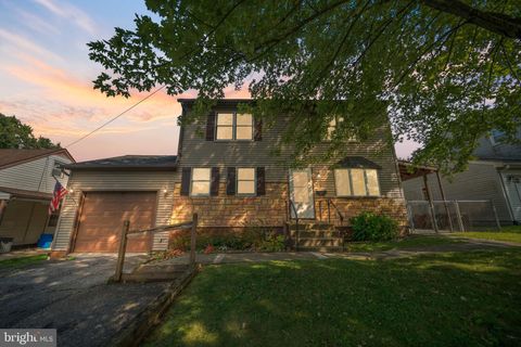 147 RIVERVIEW ROAD PHILLIPSBURG NJ 08865