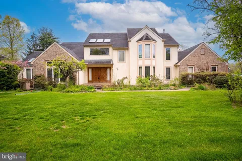 20 Sapphire Drive, West Windsor, NJ 08550 - MLS#: NJME2075982
