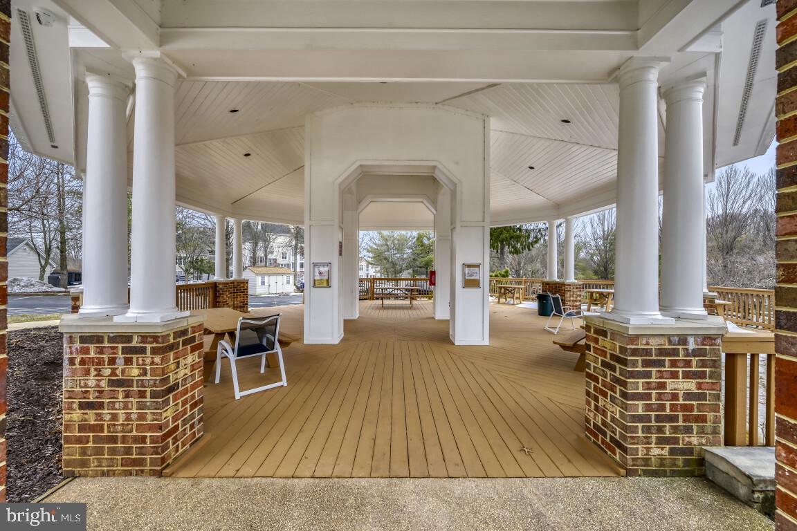 ENGLISH COUNTRY MANOR - Residential