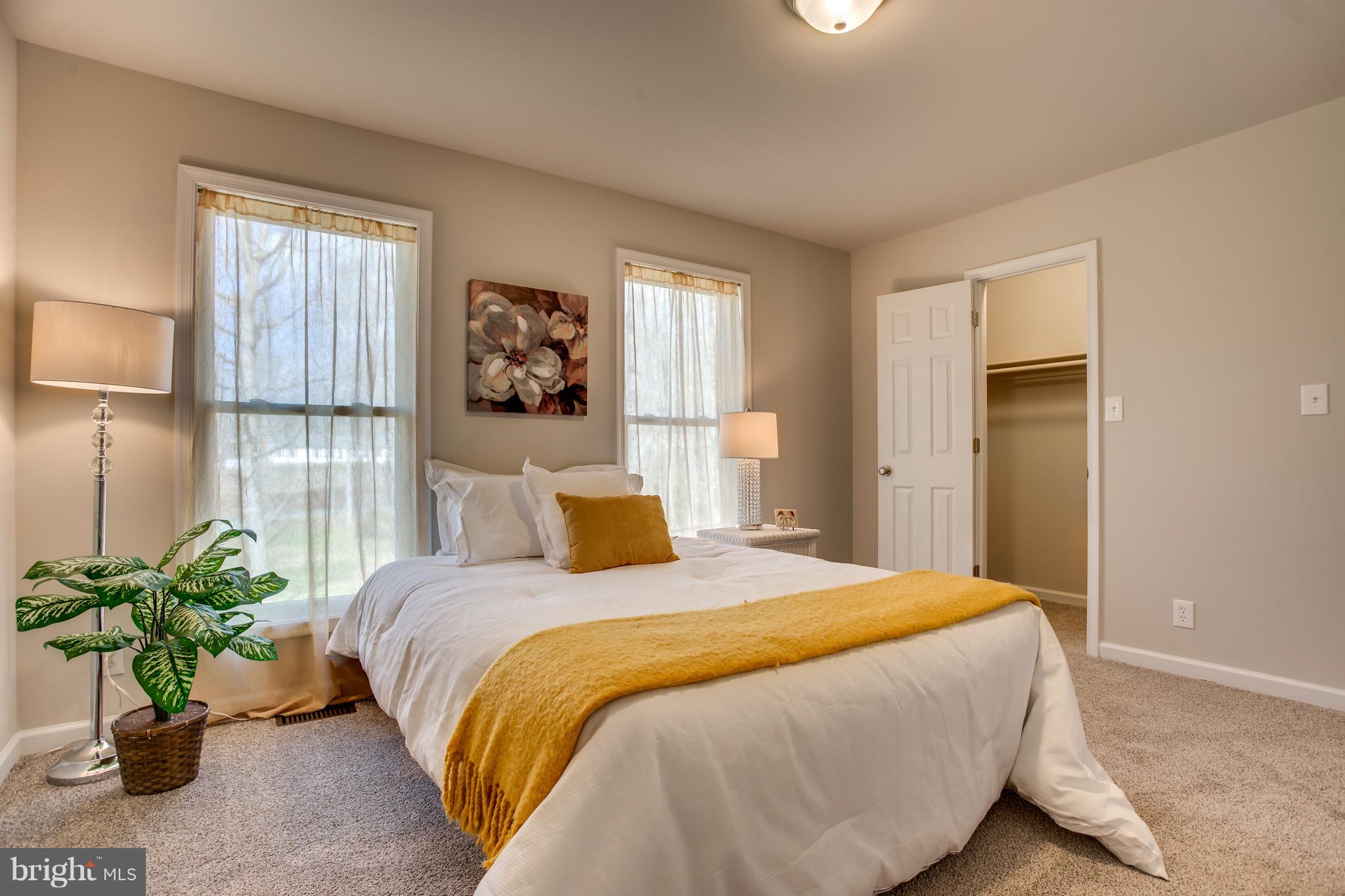 WALNUT RIDGE - Residential