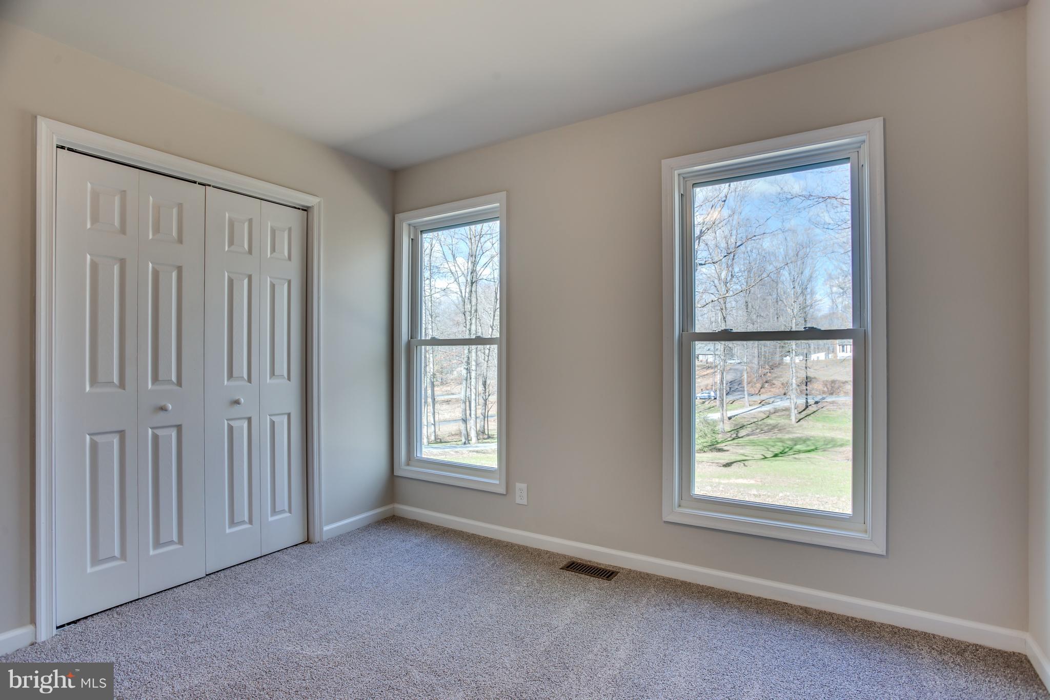 WALNUT RIDGE - Residential