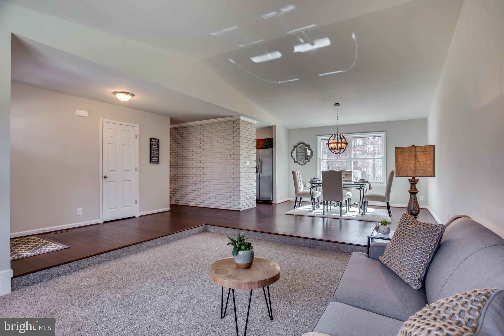 WALNUT RIDGE - Residential