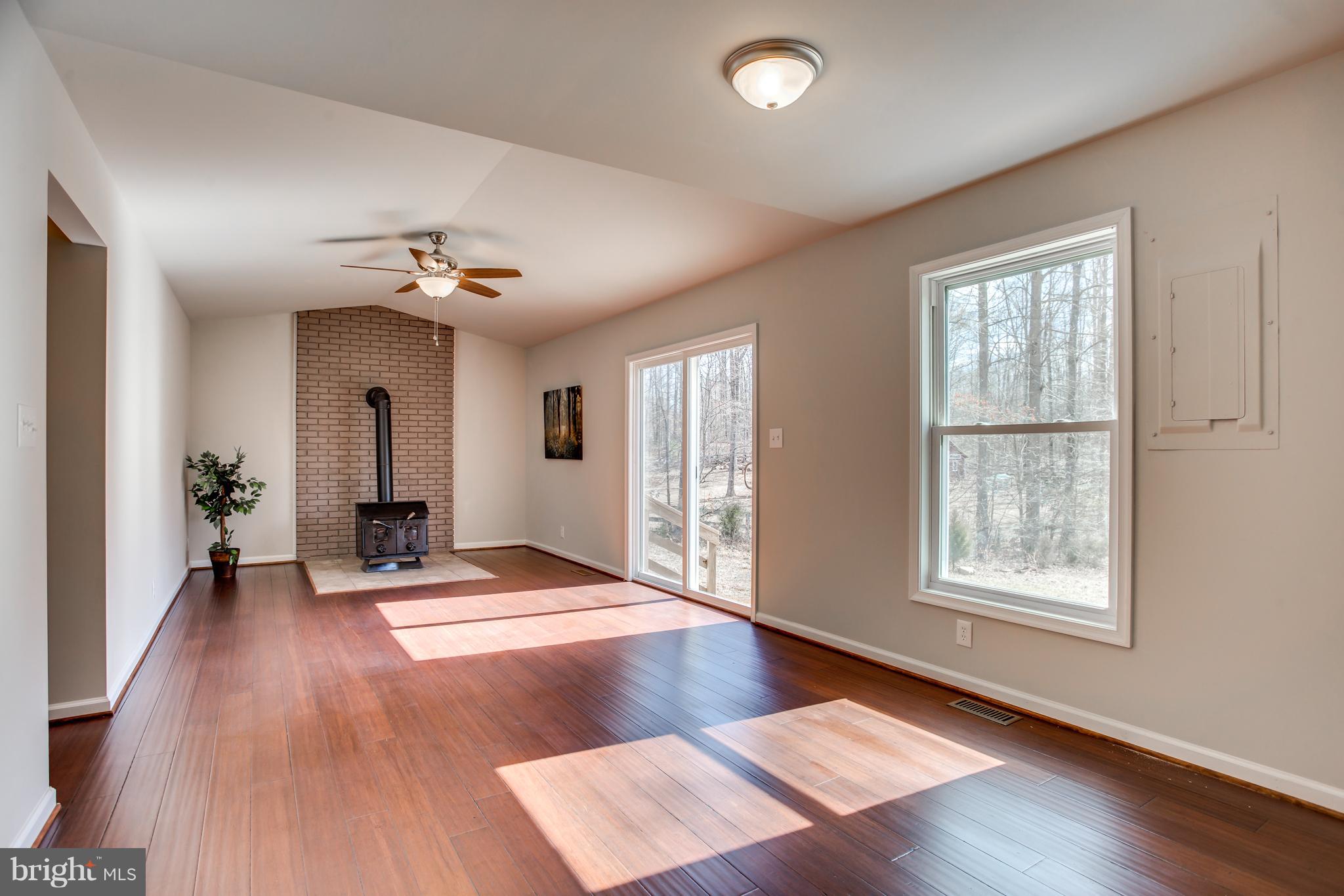 WALNUT RIDGE - Residential