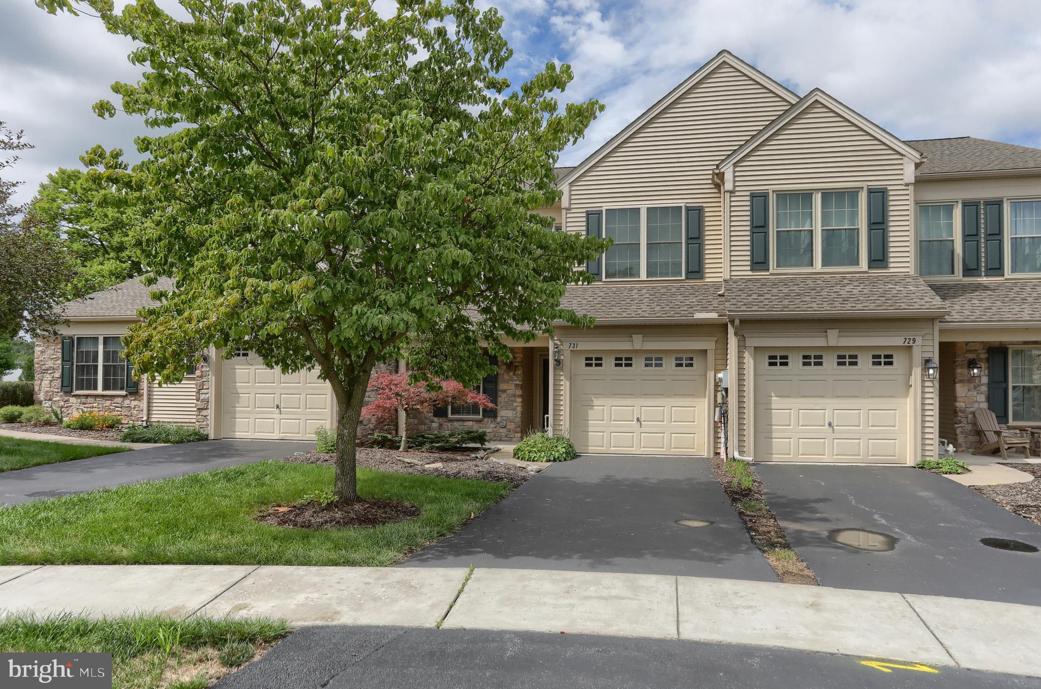 731 CREEKSIDE DRIVE