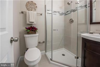 DREXEL WOODS - Residential Lease