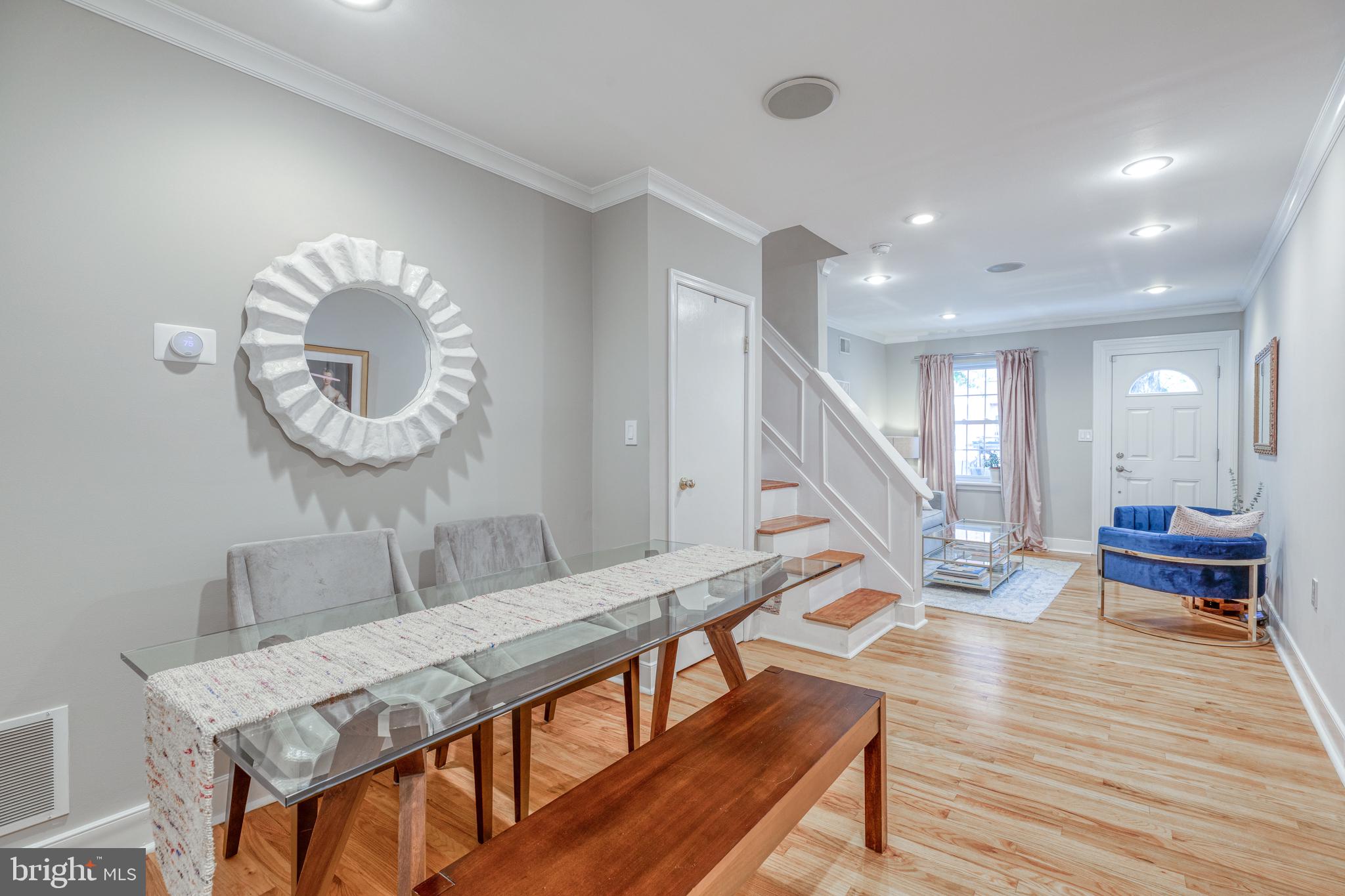 QUEEN VILLAGE - Residential Lease