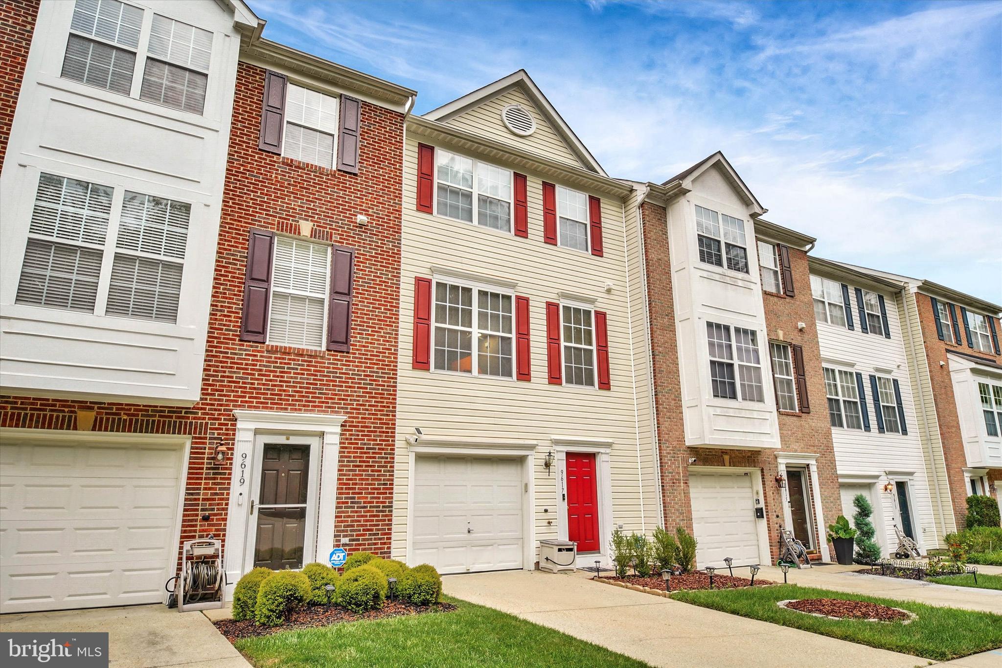 9617 WOODYARD CIRCLE