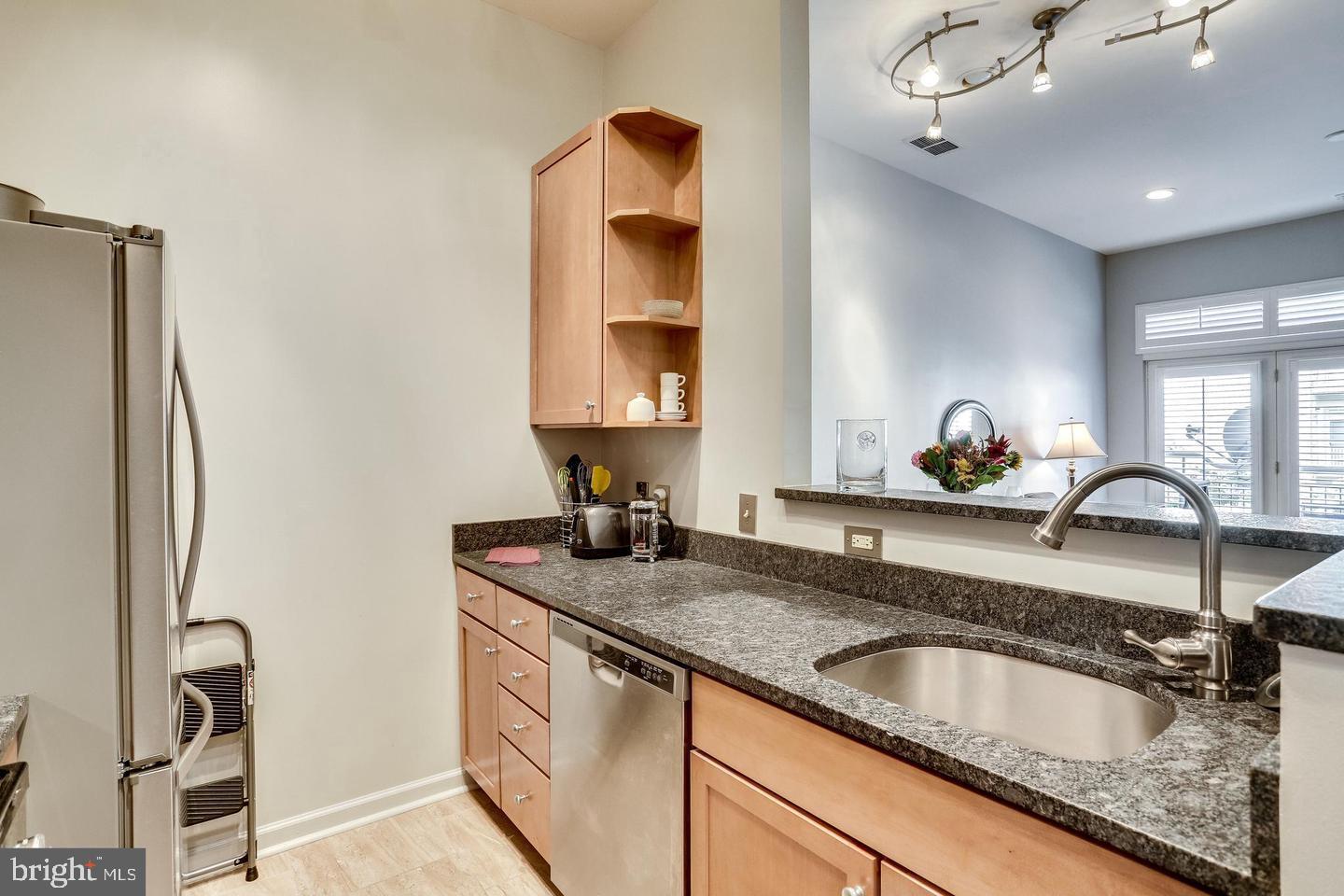 THE ROYALTON - Residential Lease