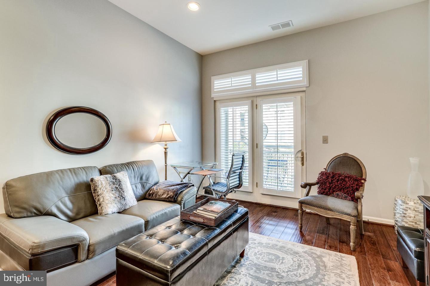 THE ROYALTON - Residential Lease