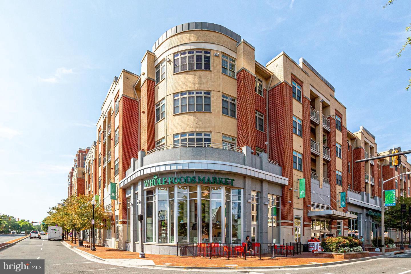 THE ROYALTON - Residential Lease