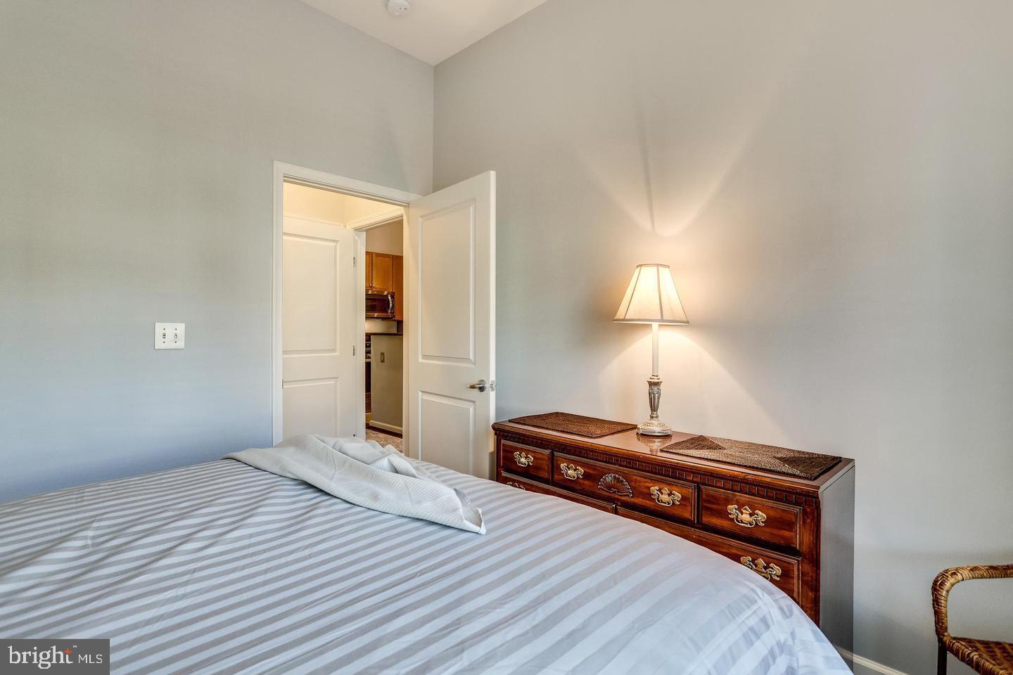 THE ROYALTON - Residential Lease