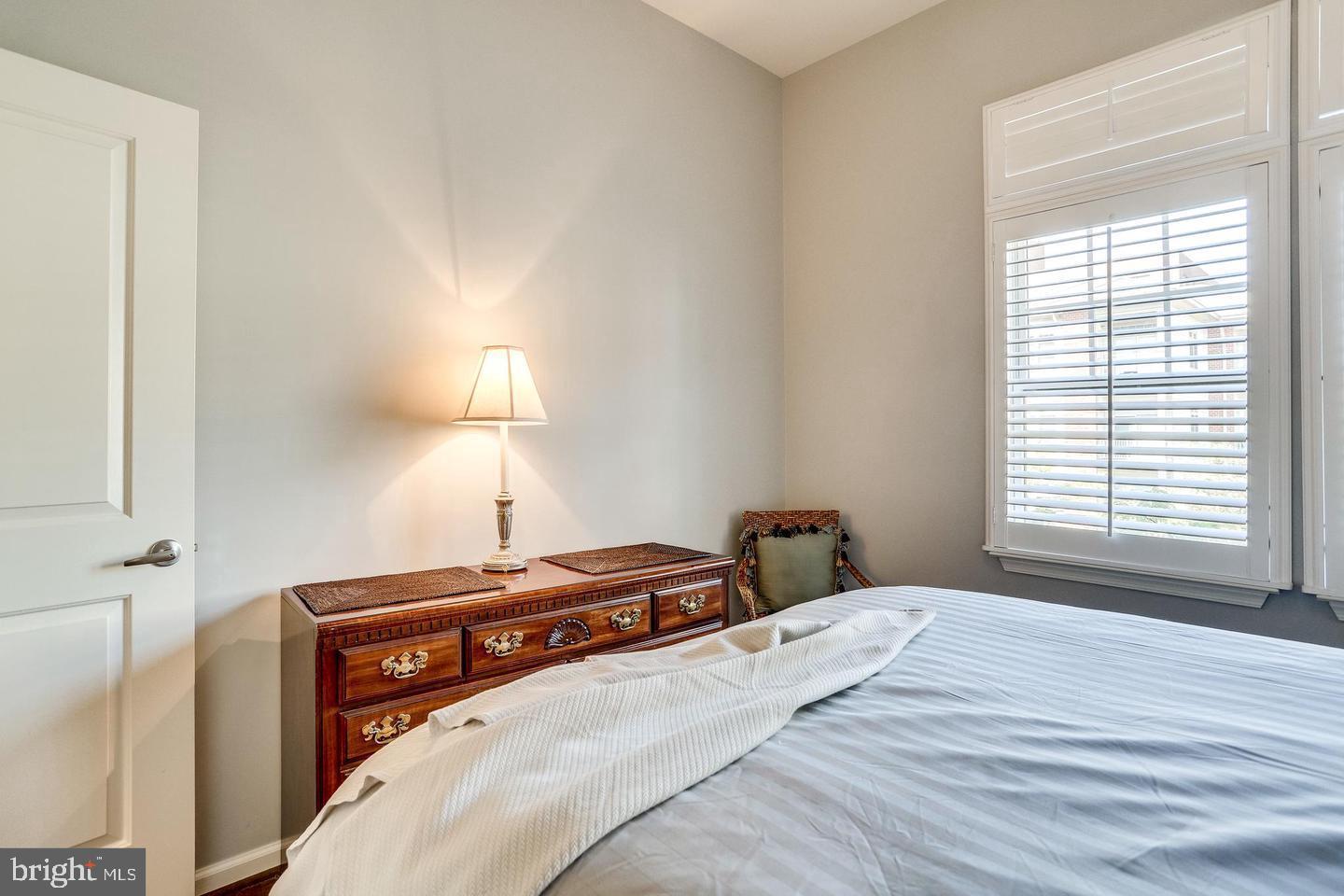 THE ROYALTON - Residential Lease