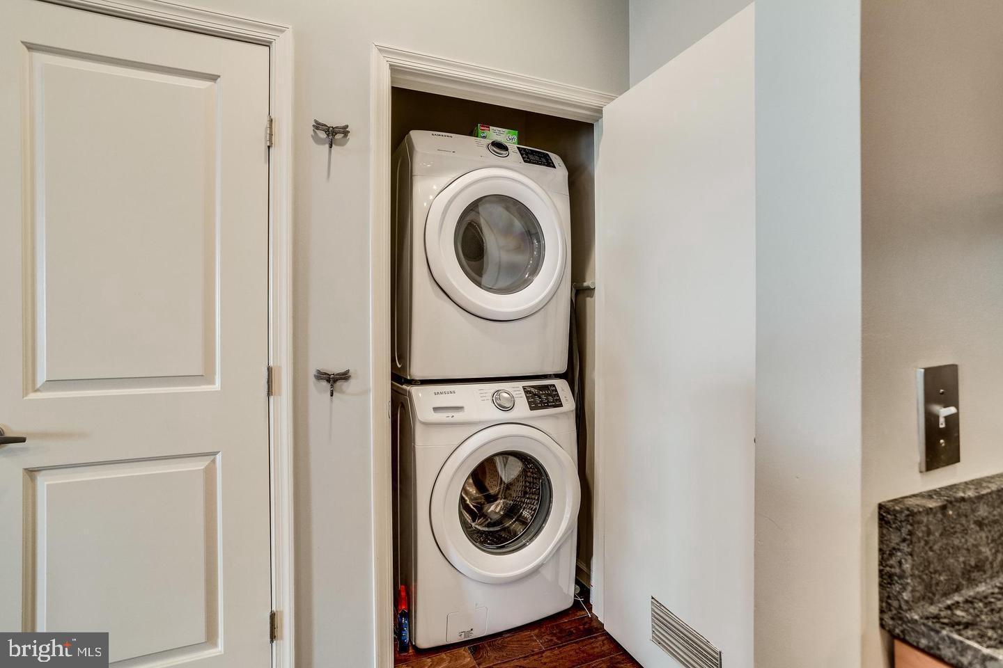 THE ROYALTON - Residential Lease