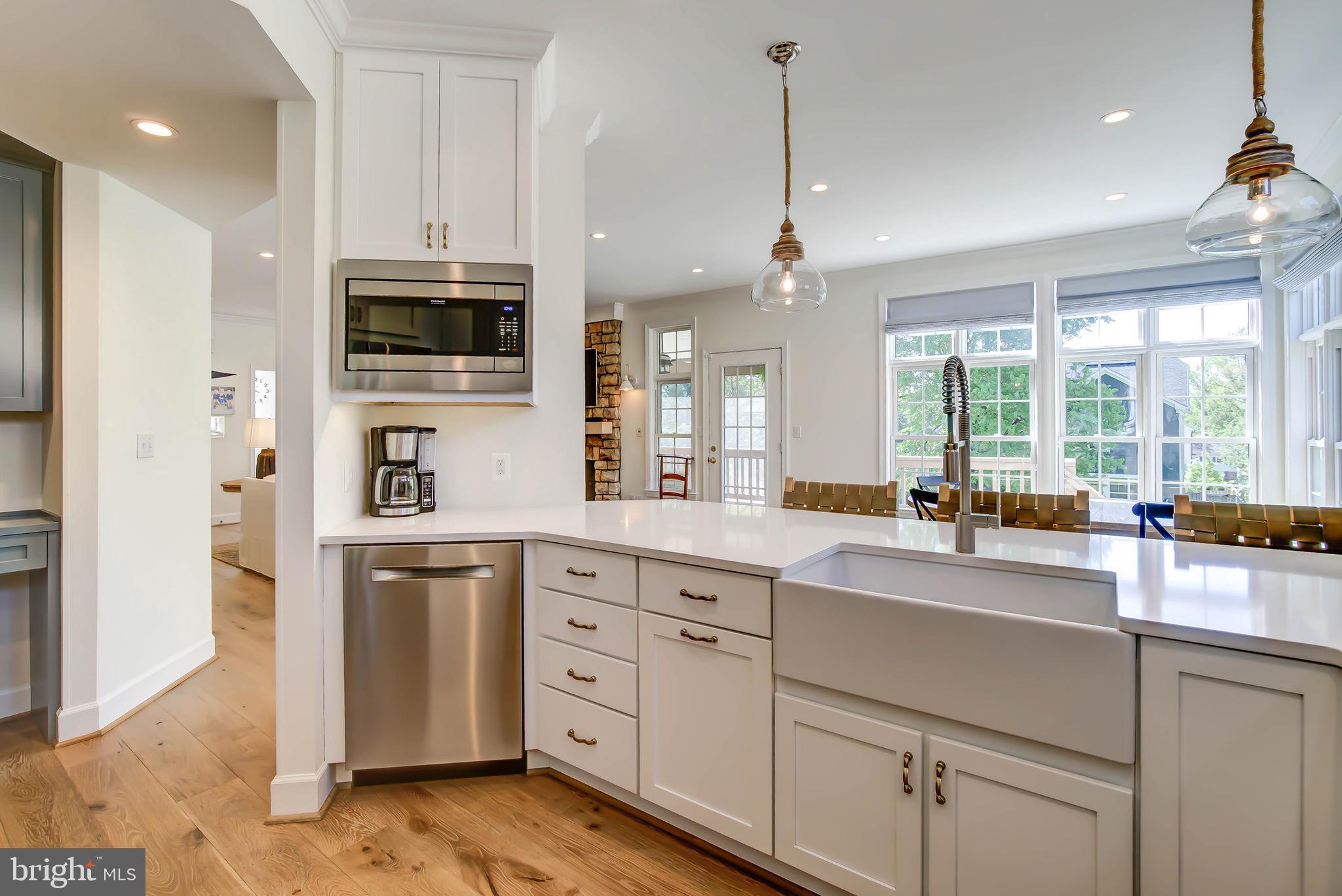 LEE RIDGE - Residential