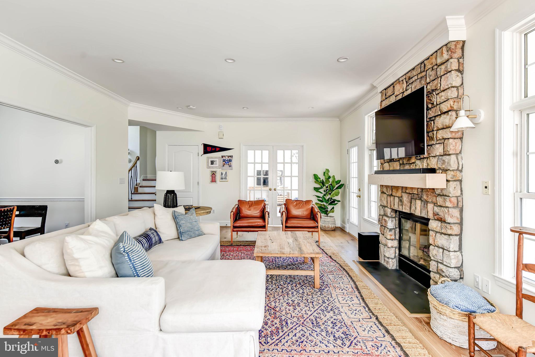 LEE RIDGE - Residential