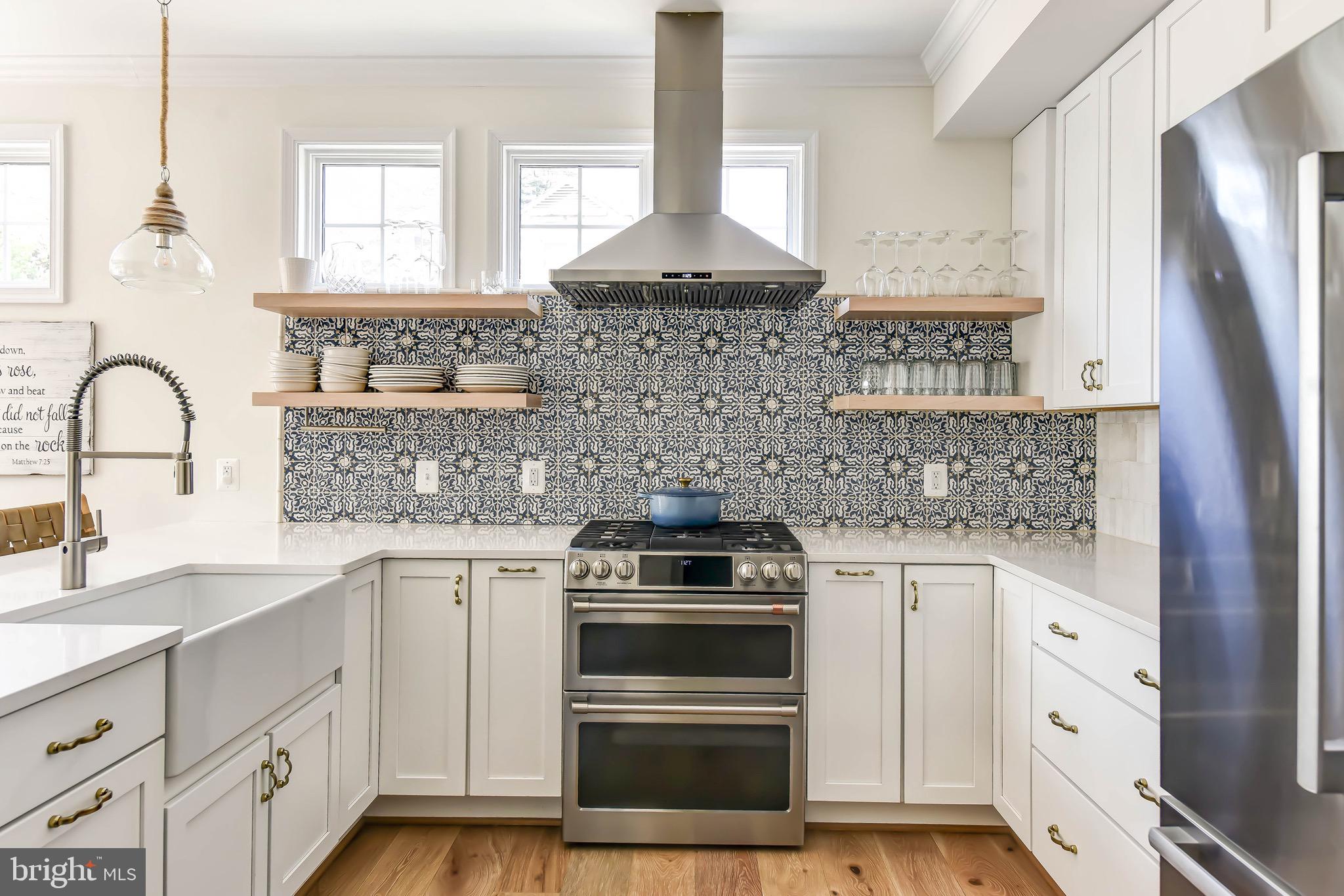 LEE RIDGE - Residential