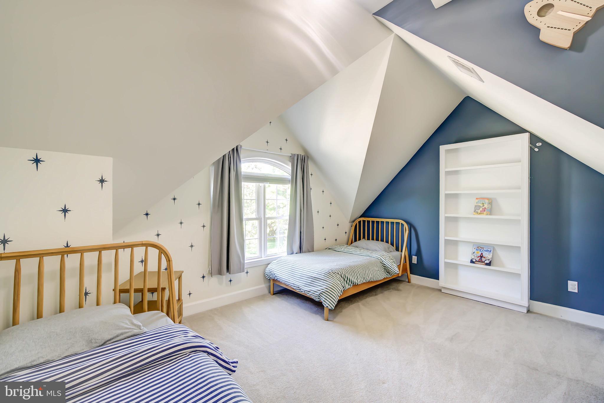 LEE RIDGE - Residential