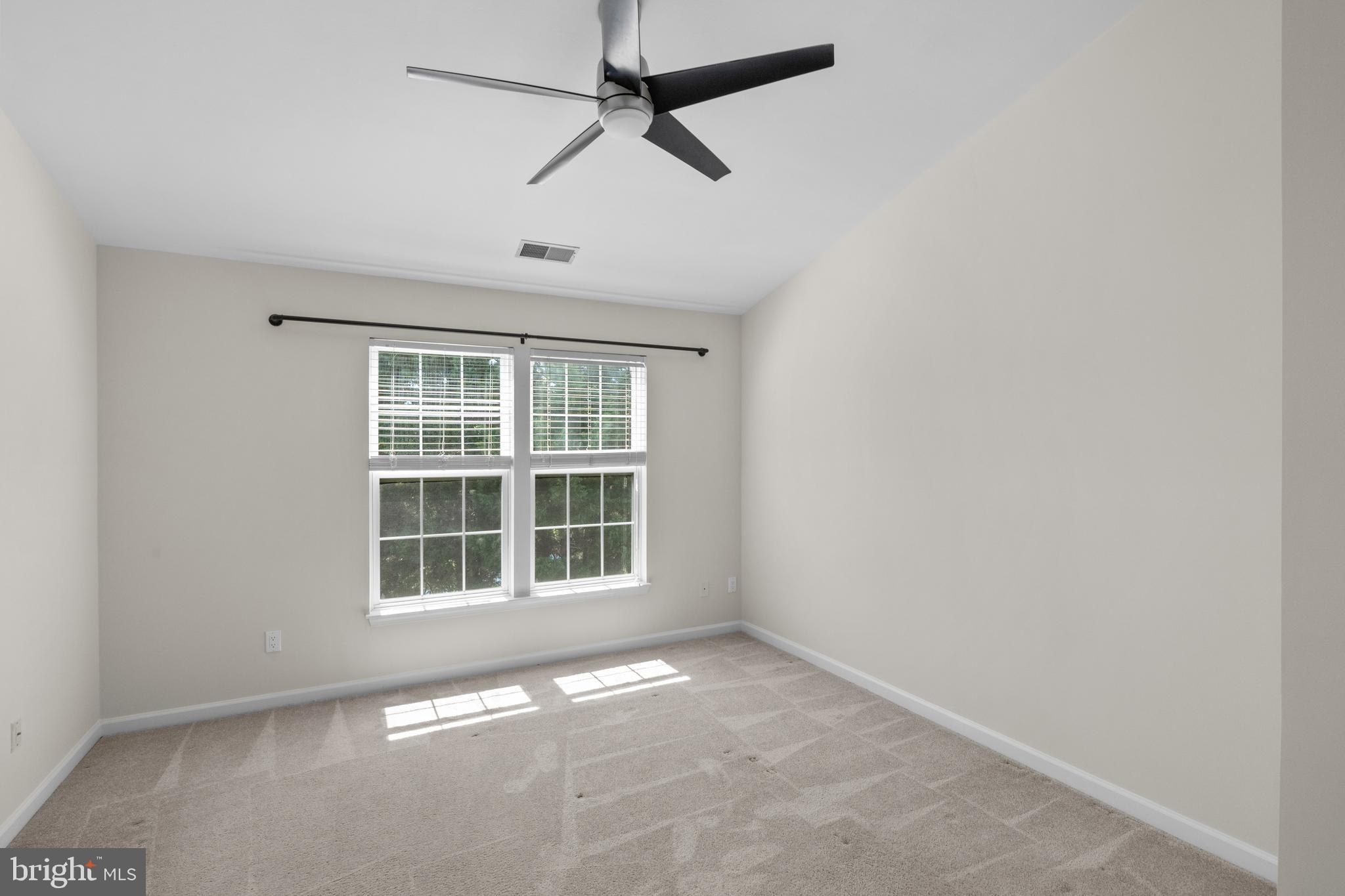 GREENHILL CROSSING - Residential