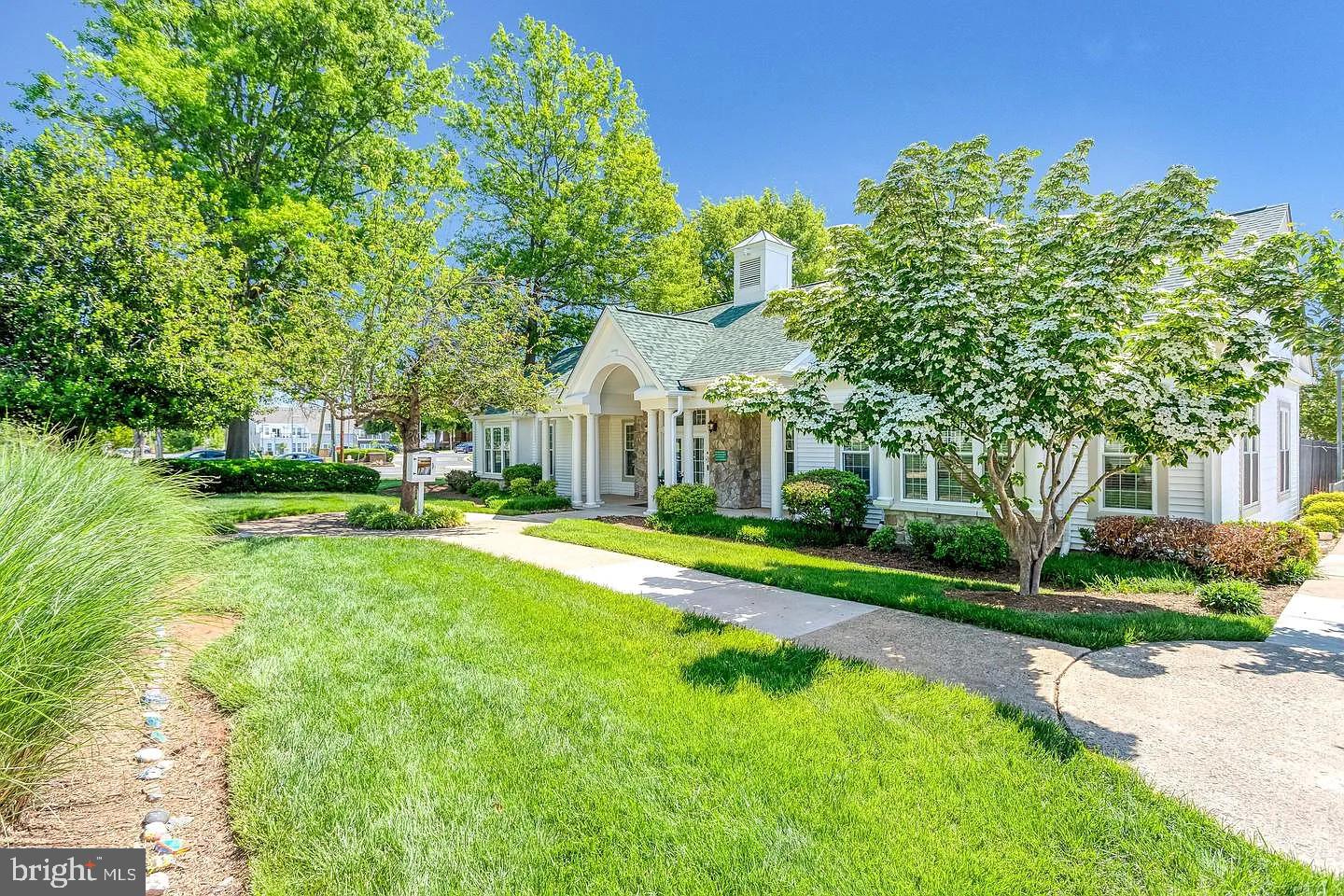 GREENHILL CROSSING - Residential