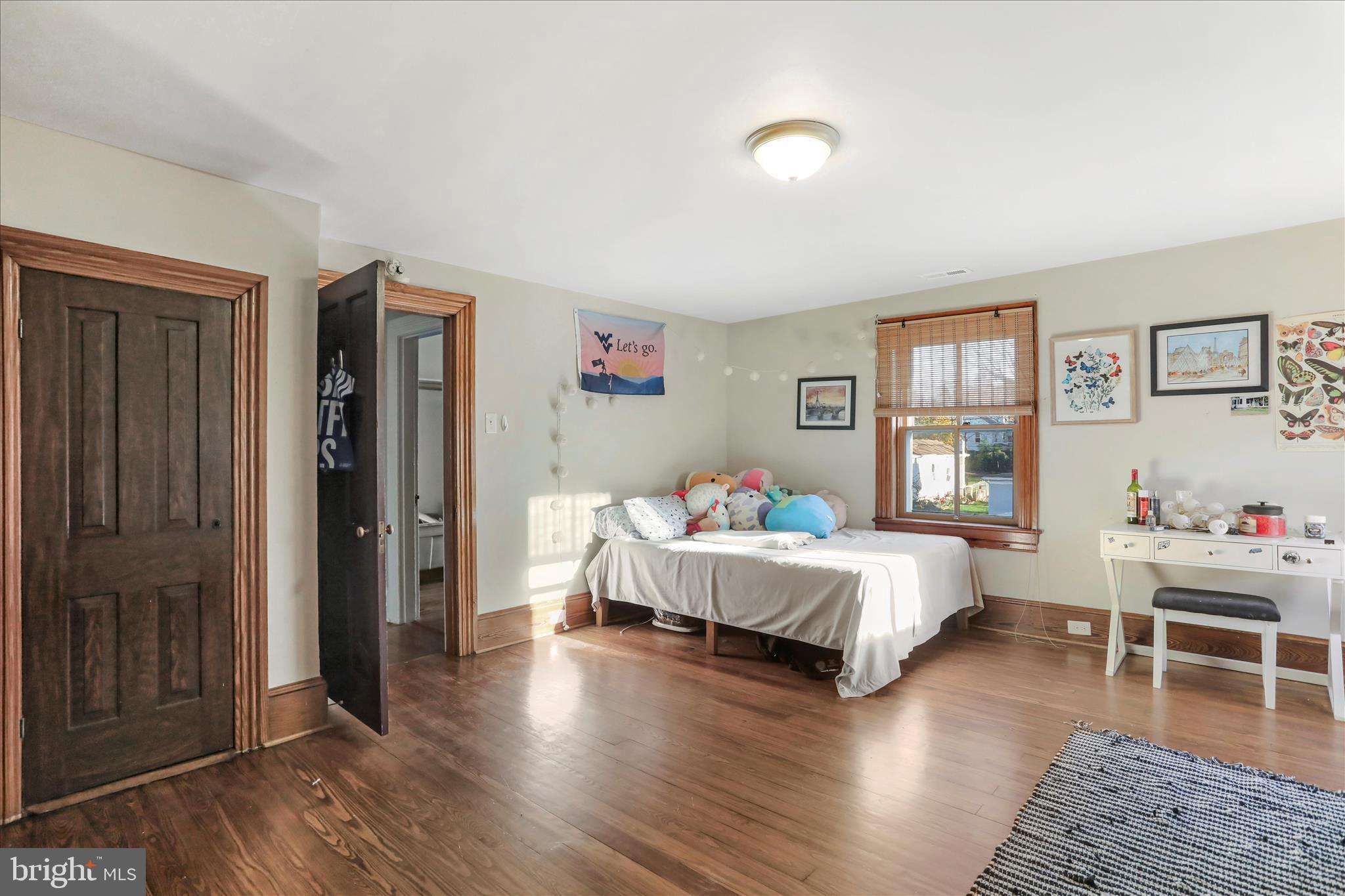 CHARLES TOWN - Residential