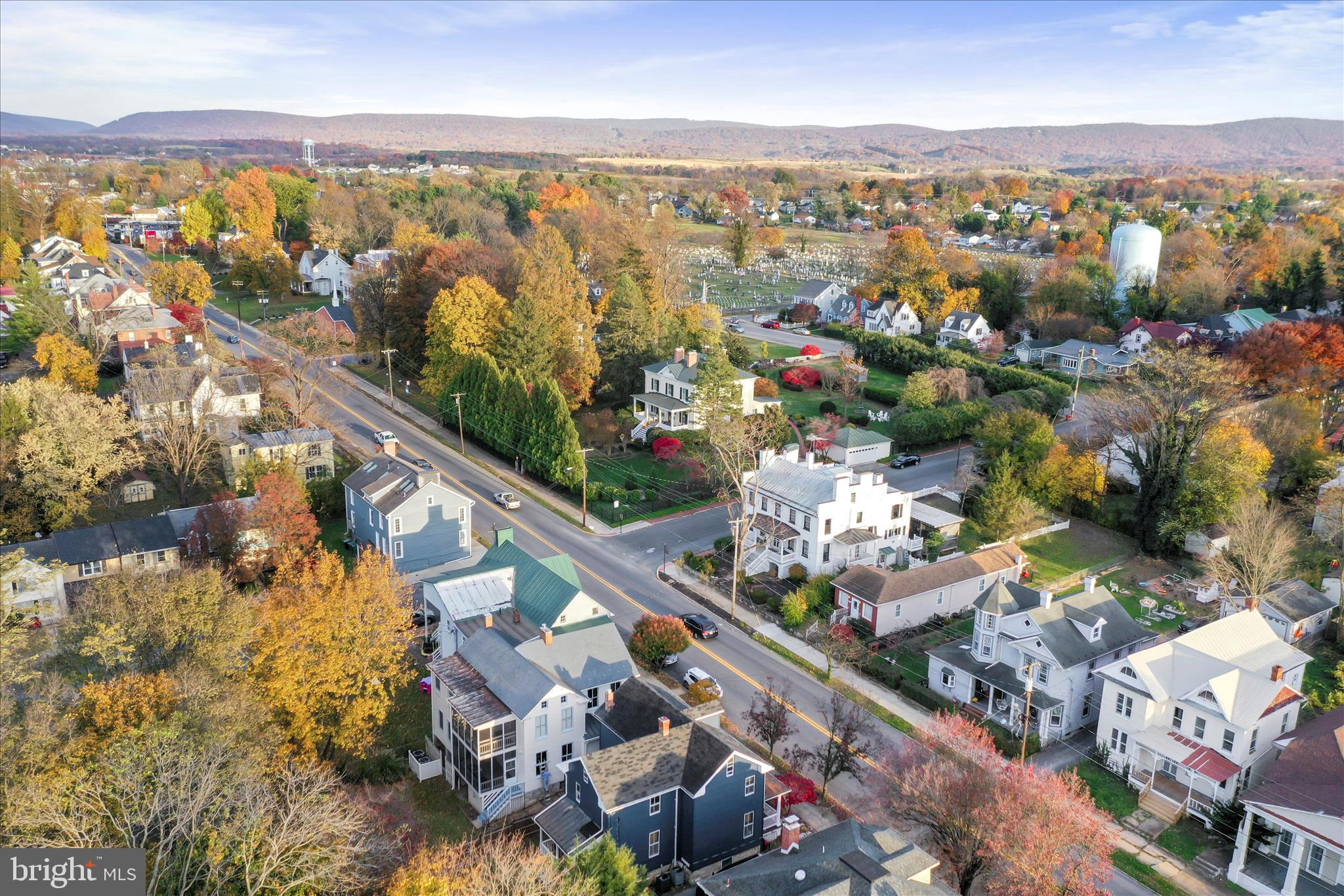 CHARLES TOWN - Residential