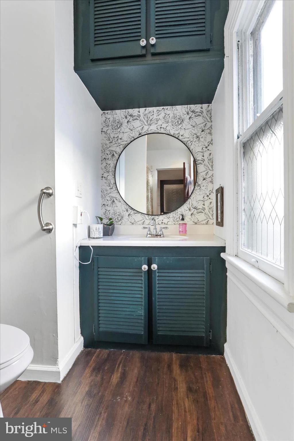 CHARLES TOWN - Residential