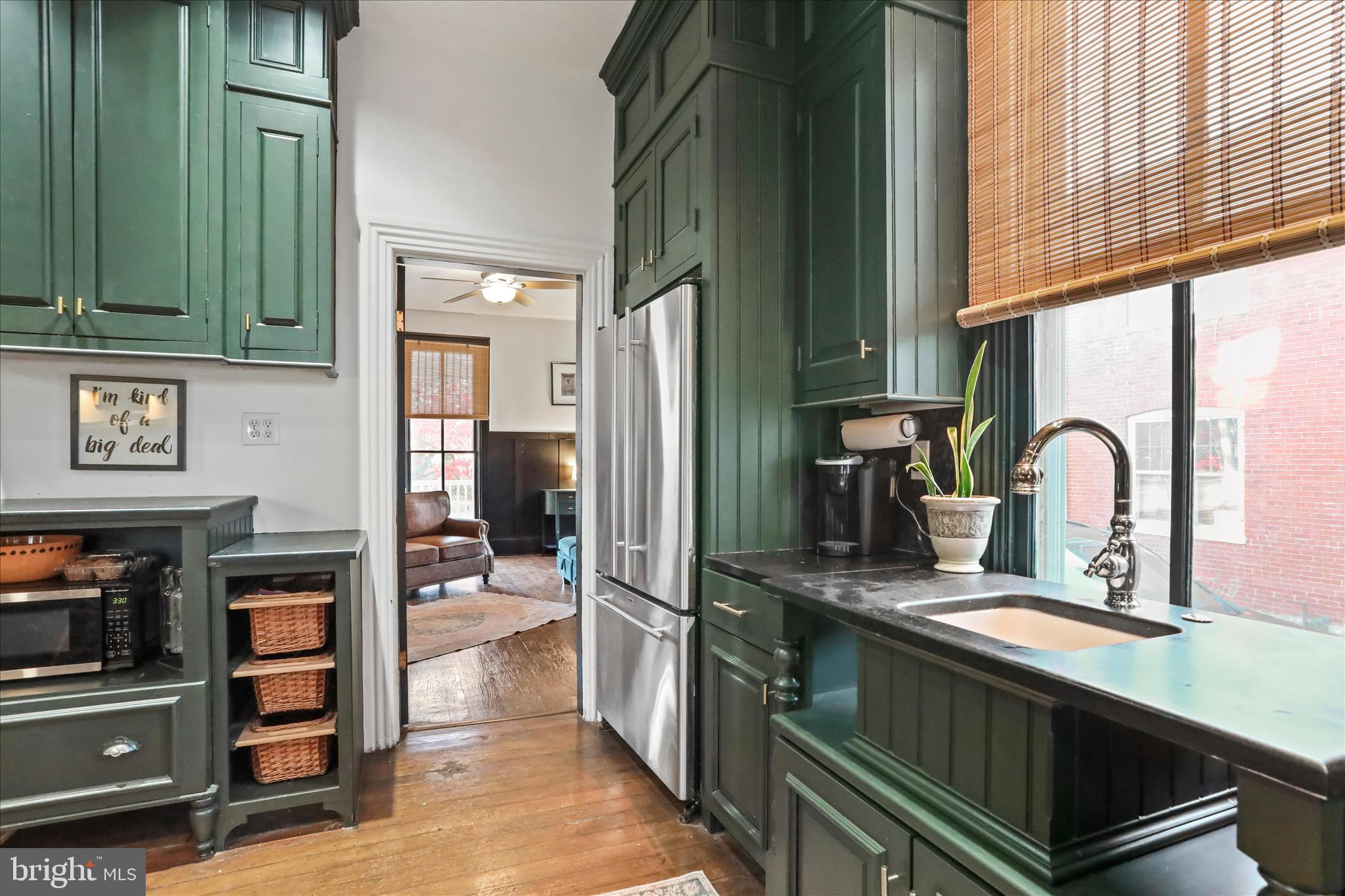 CHARLES TOWN - Residential