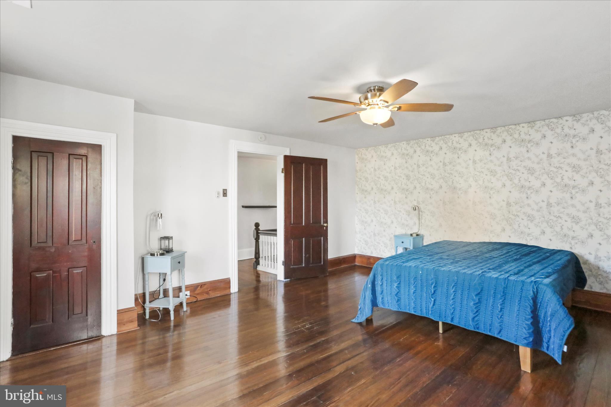 CHARLES TOWN - Residential