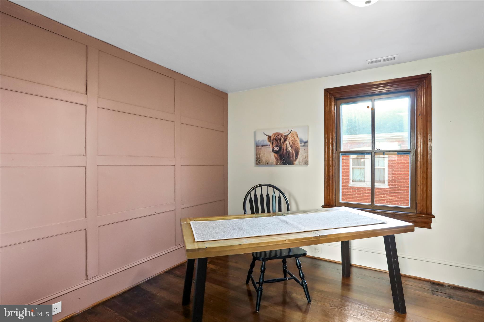 CHARLES TOWN - Residential