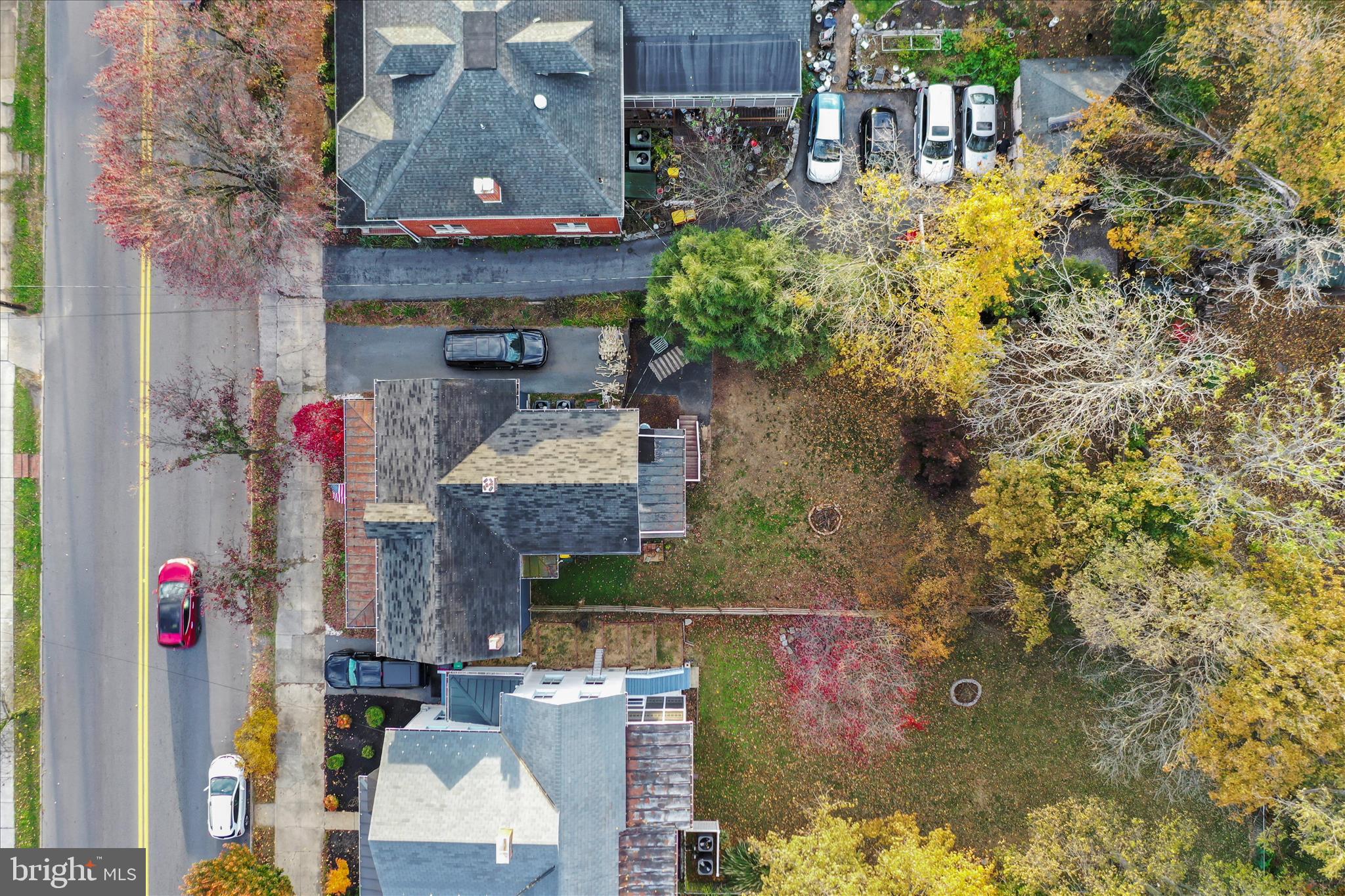 CHARLES TOWN - Residential