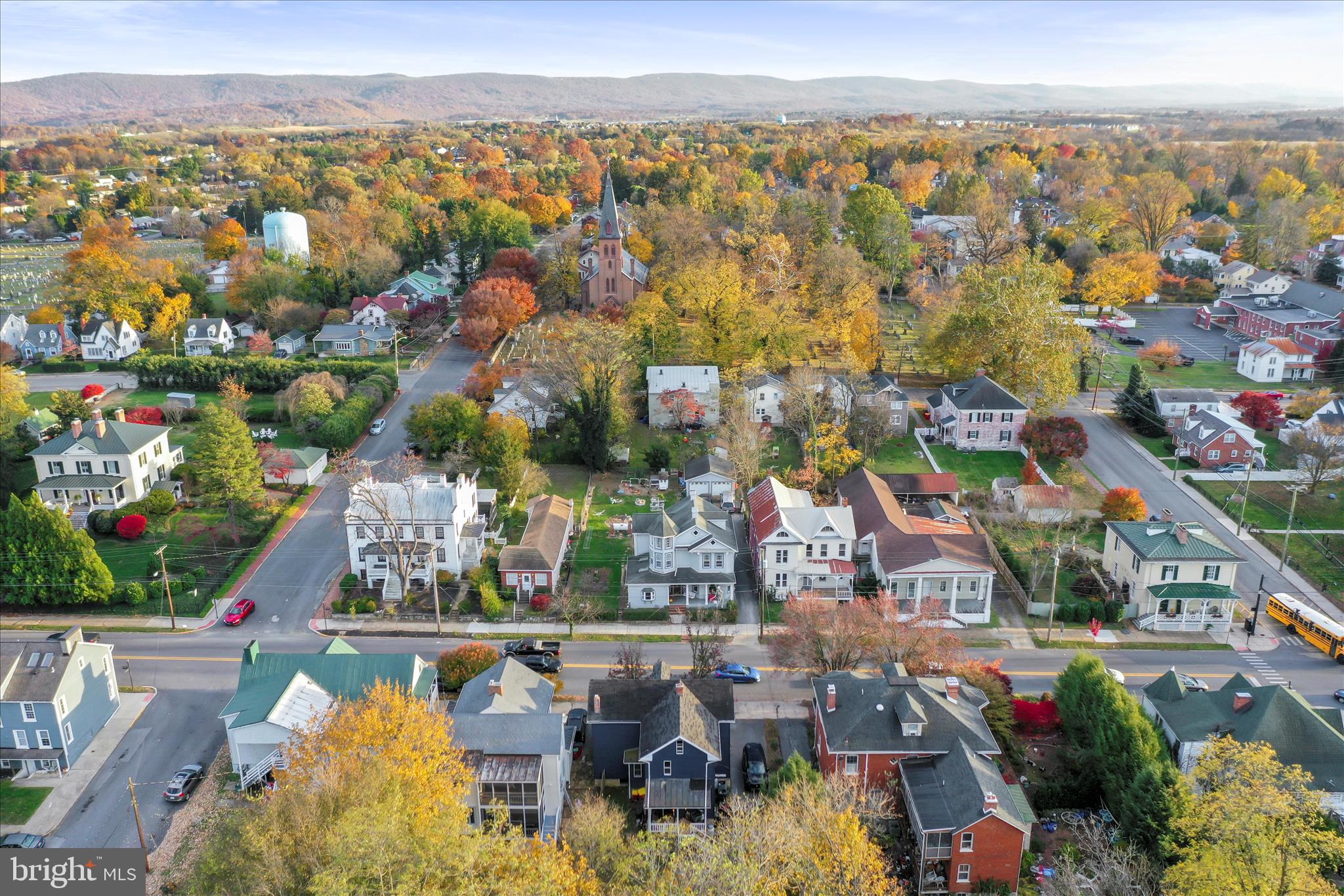 CHARLES TOWN - Residential