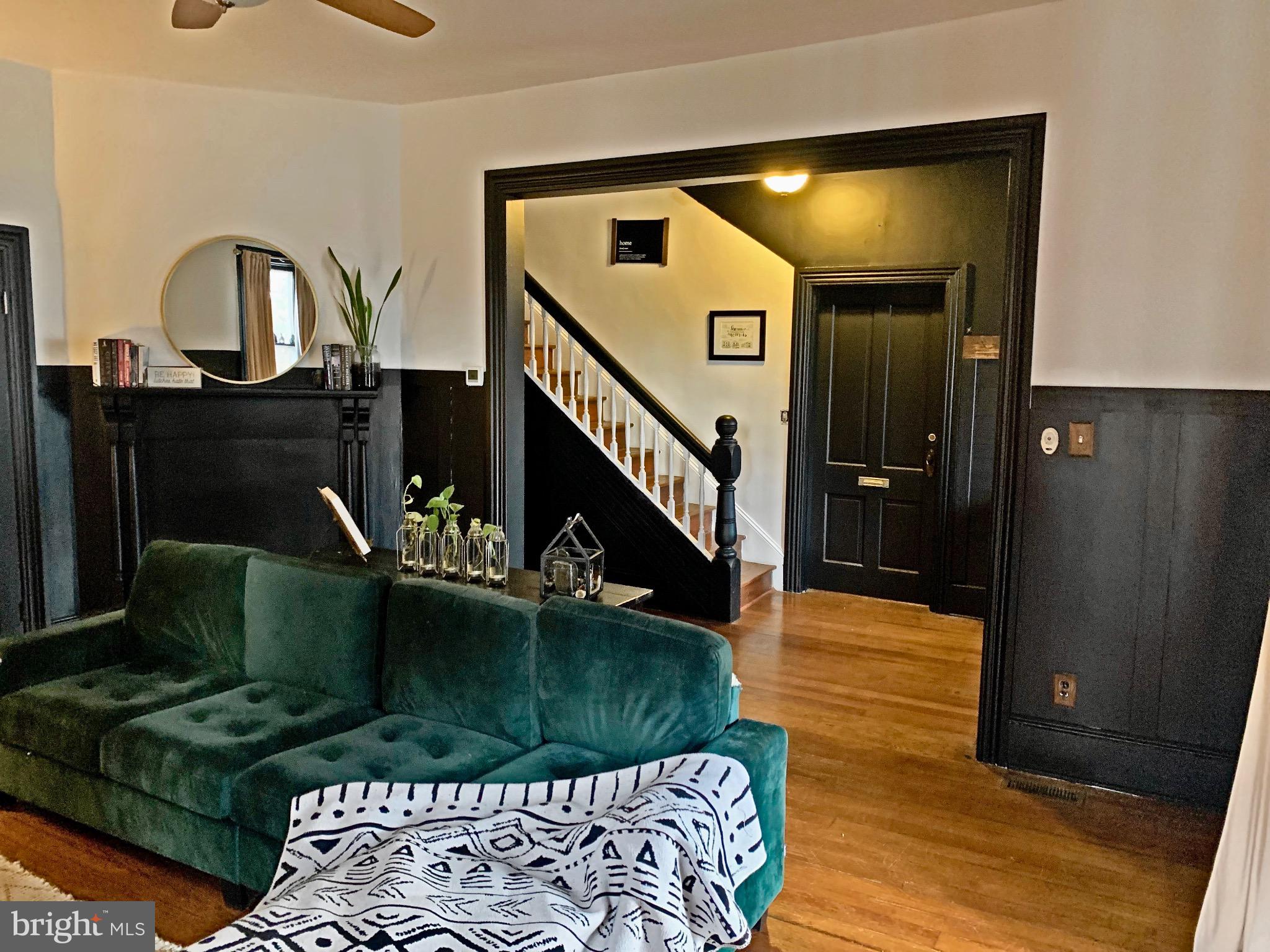 CHARLES TOWN - Residential