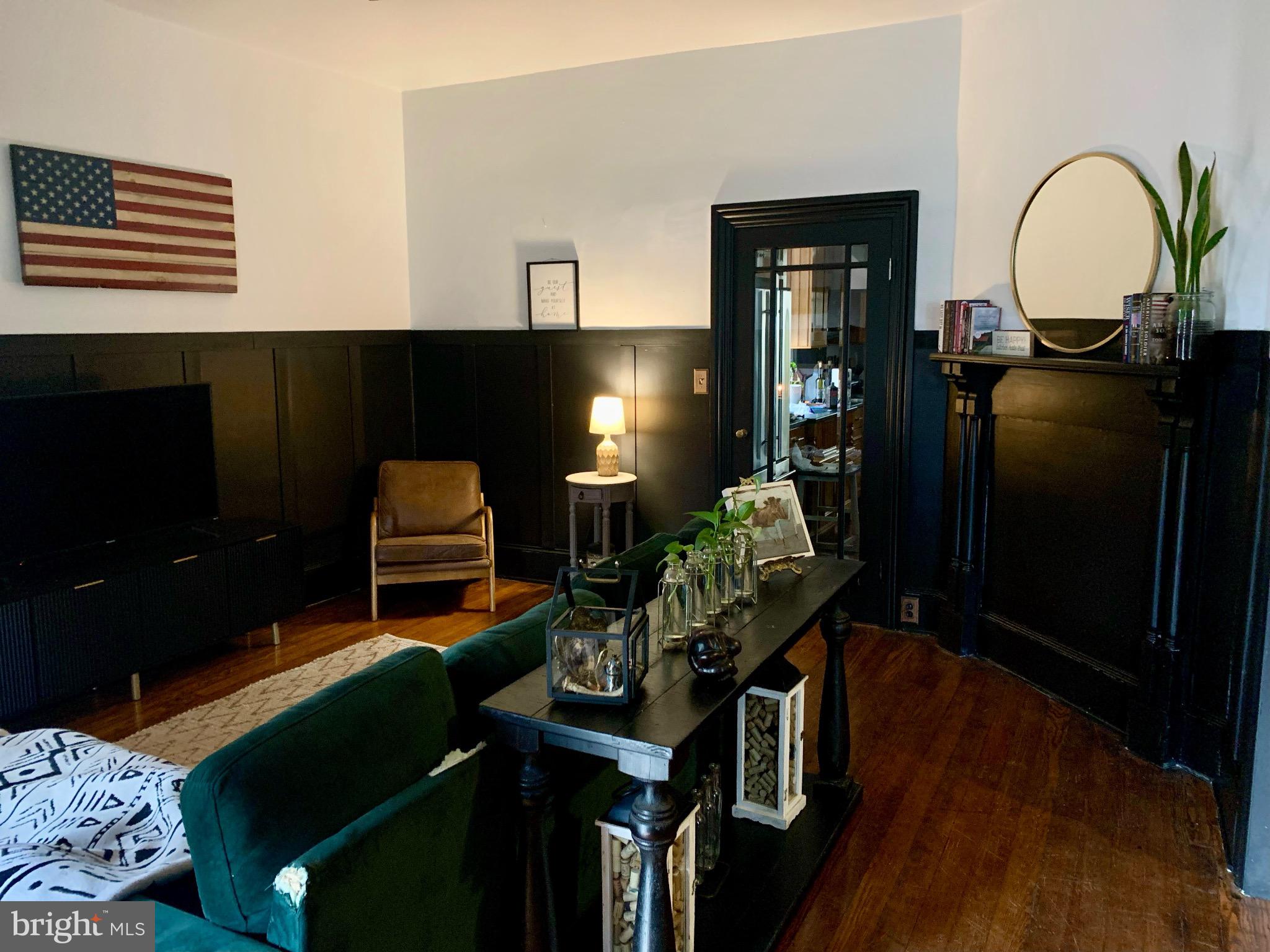 CHARLES TOWN - Residential