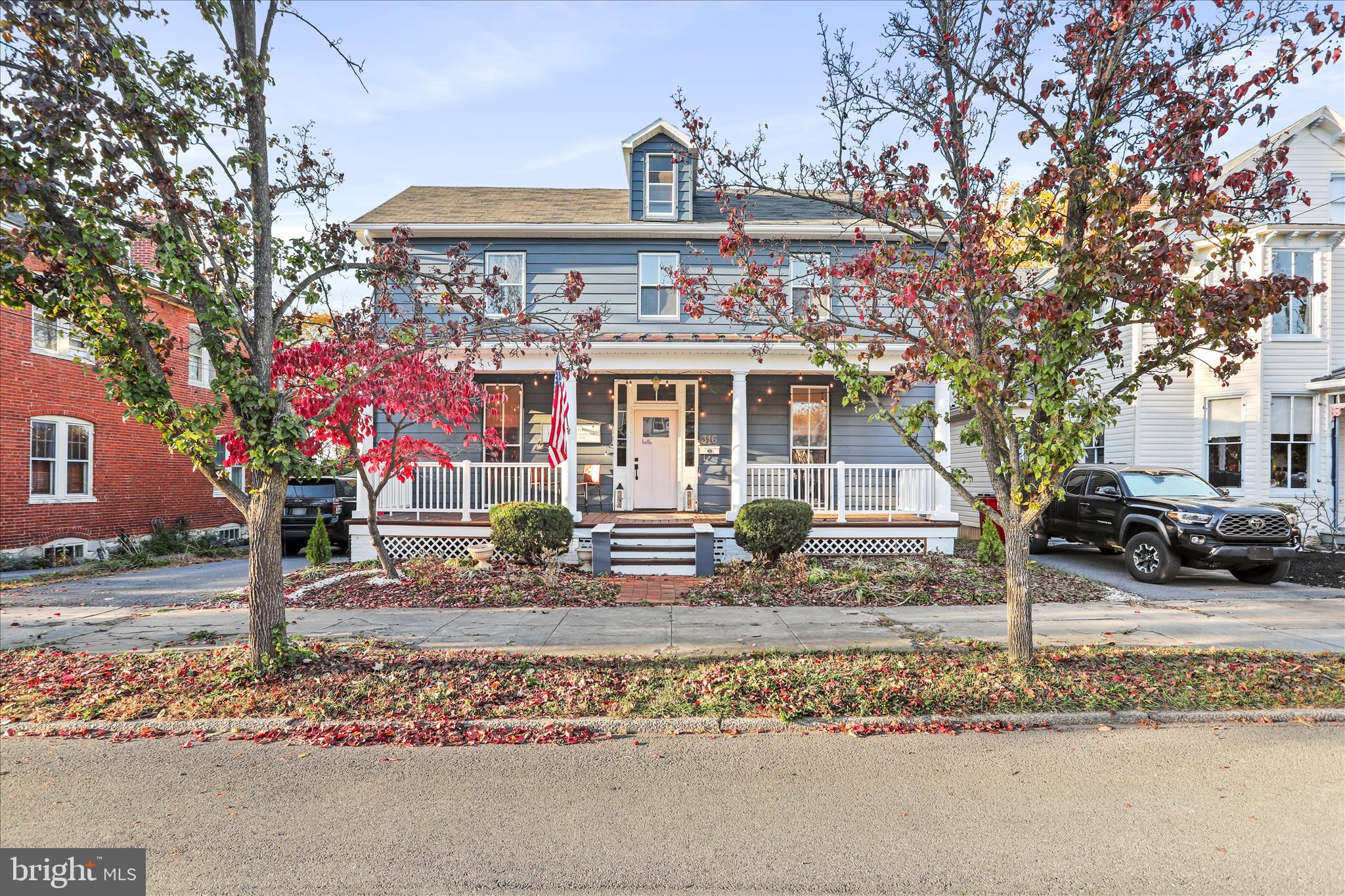 CHARLES TOWN - Residential