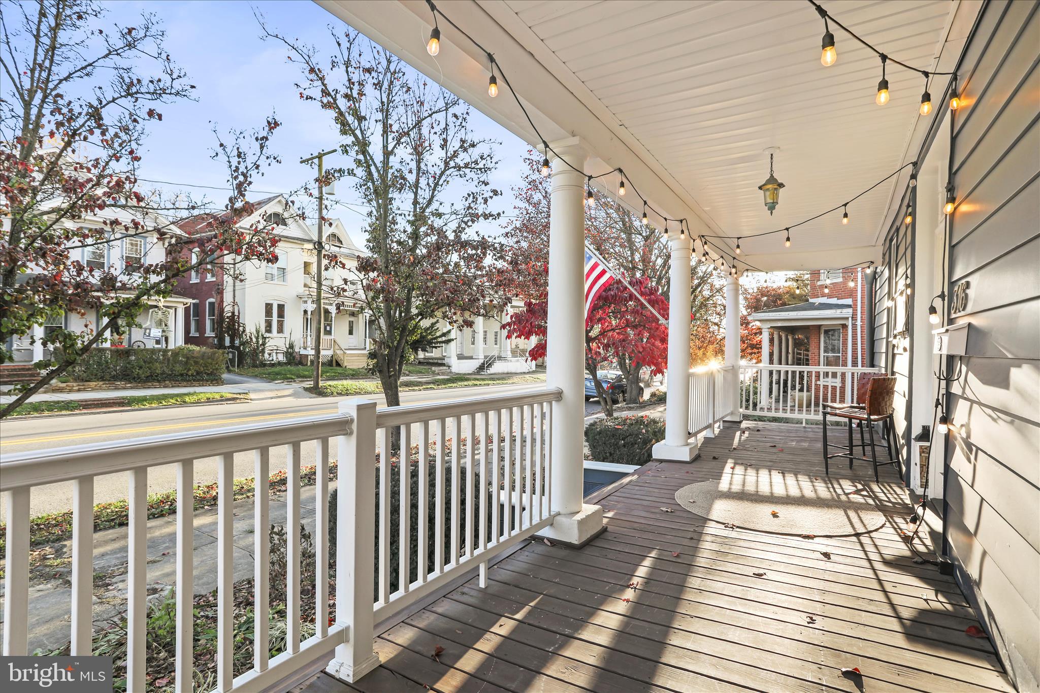 CHARLES TOWN - Residential