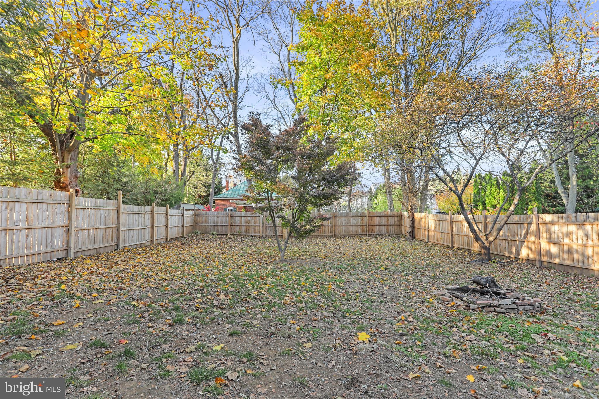 CHARLES TOWN - Residential