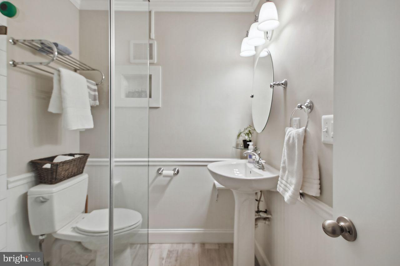 MURRAY HILL - Residential