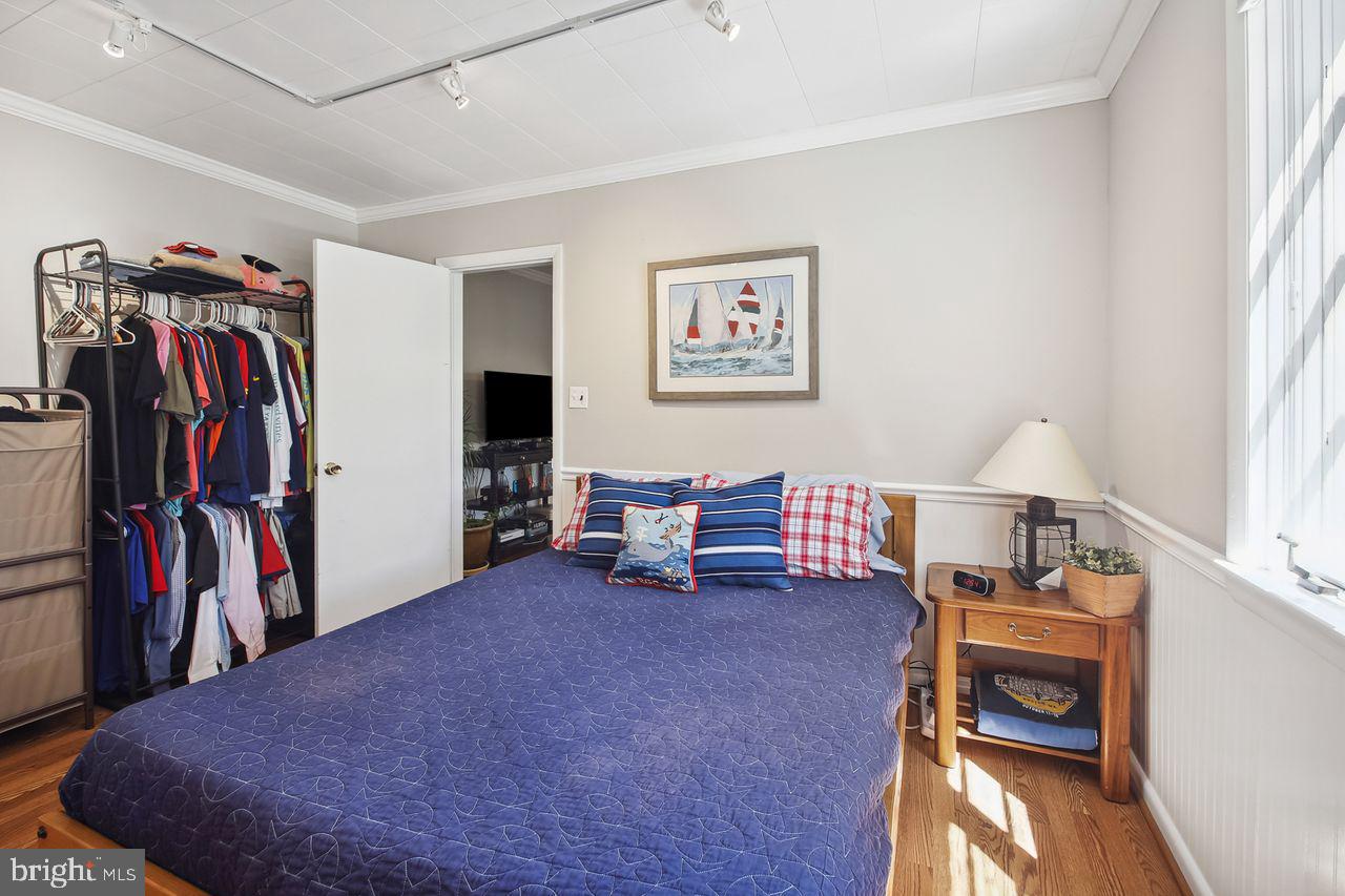 MURRAY HILL - Residential