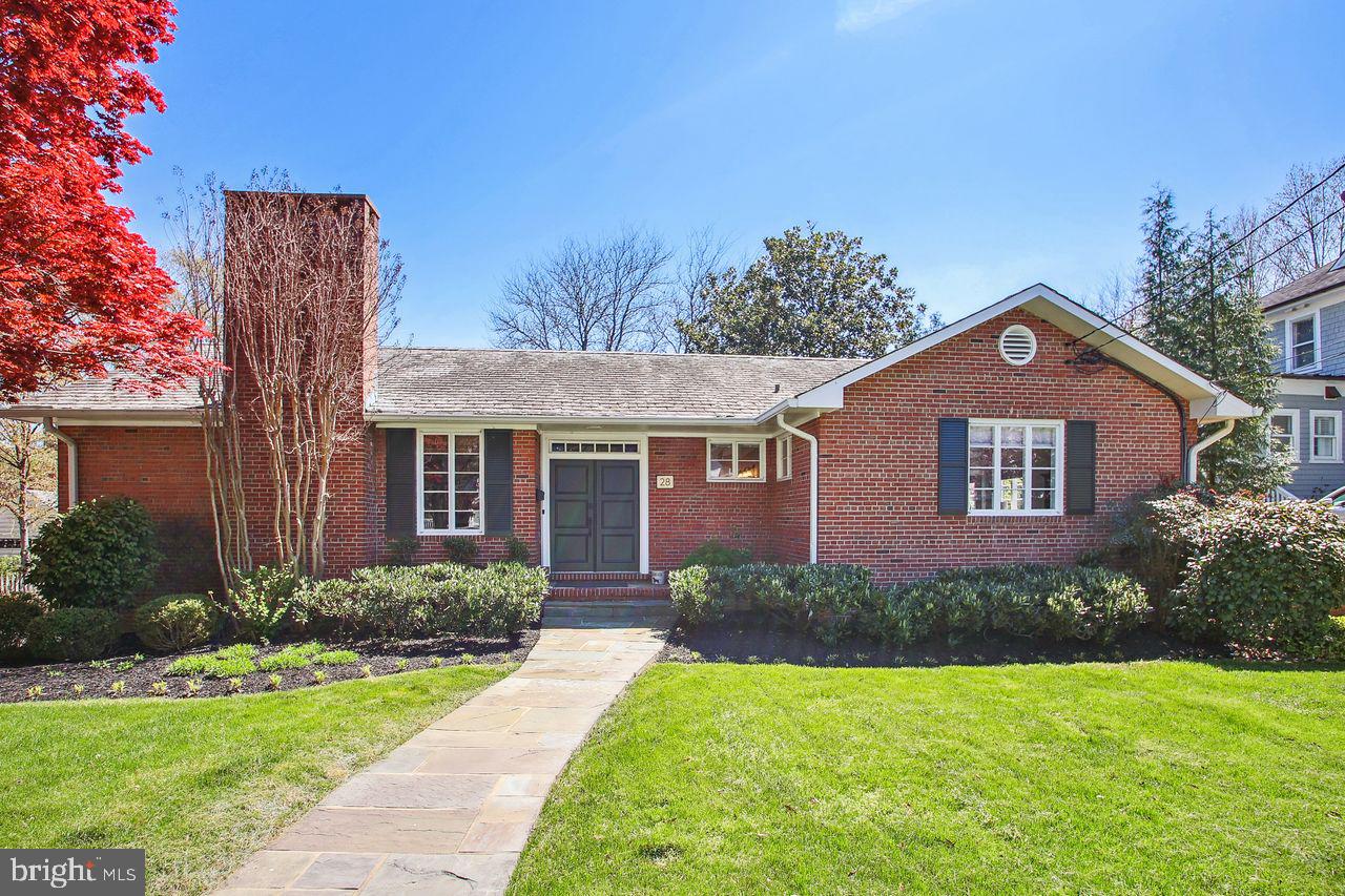 MURRAY HILL - Residential